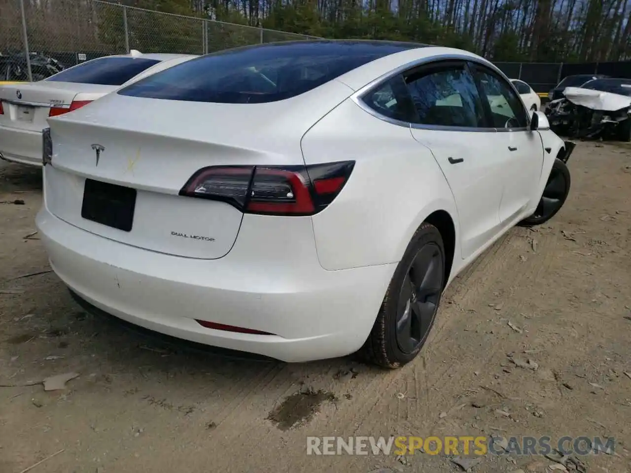 4 Photograph of a damaged car 5YJ3E1EB8LF650697 TESLA MODEL 3 2020