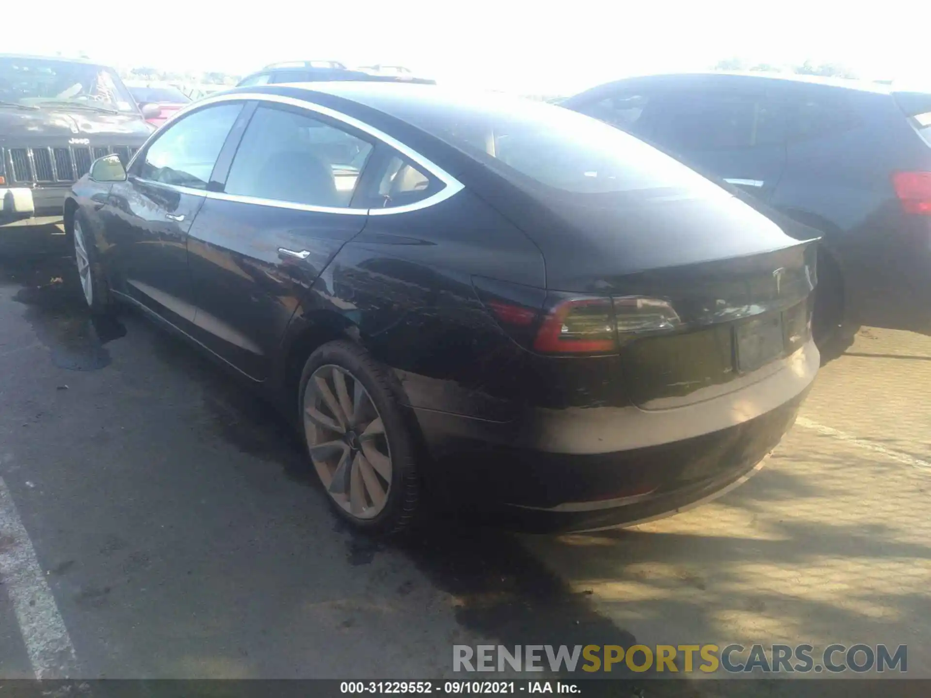 3 Фотография поврежденного автомобиля 5YJ3E1EB8LF668584 TESLA MODEL 3 2020