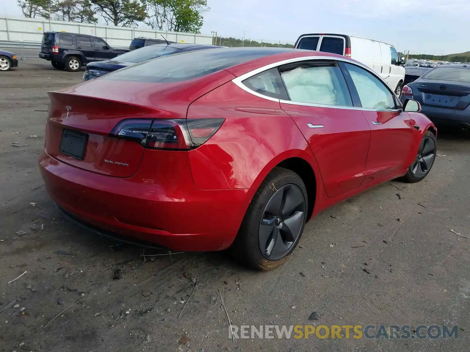 4 Фотография поврежденного автомобиля 5YJ3E1EB8LF719971 TESLA MODEL 3 2020