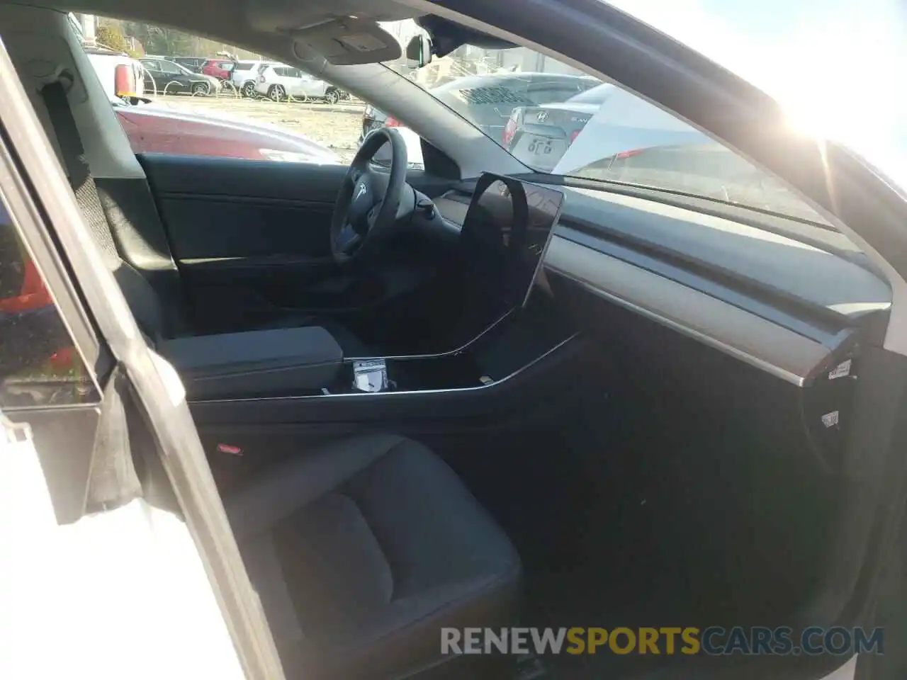 5 Photograph of a damaged car 5YJ3E1EB8LF795576 TESLA MODEL 3 2020