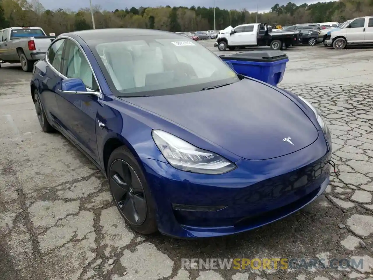 1 Photograph of a damaged car 5YJ3E1EB8LF801635 TESLA MODEL 3 2020