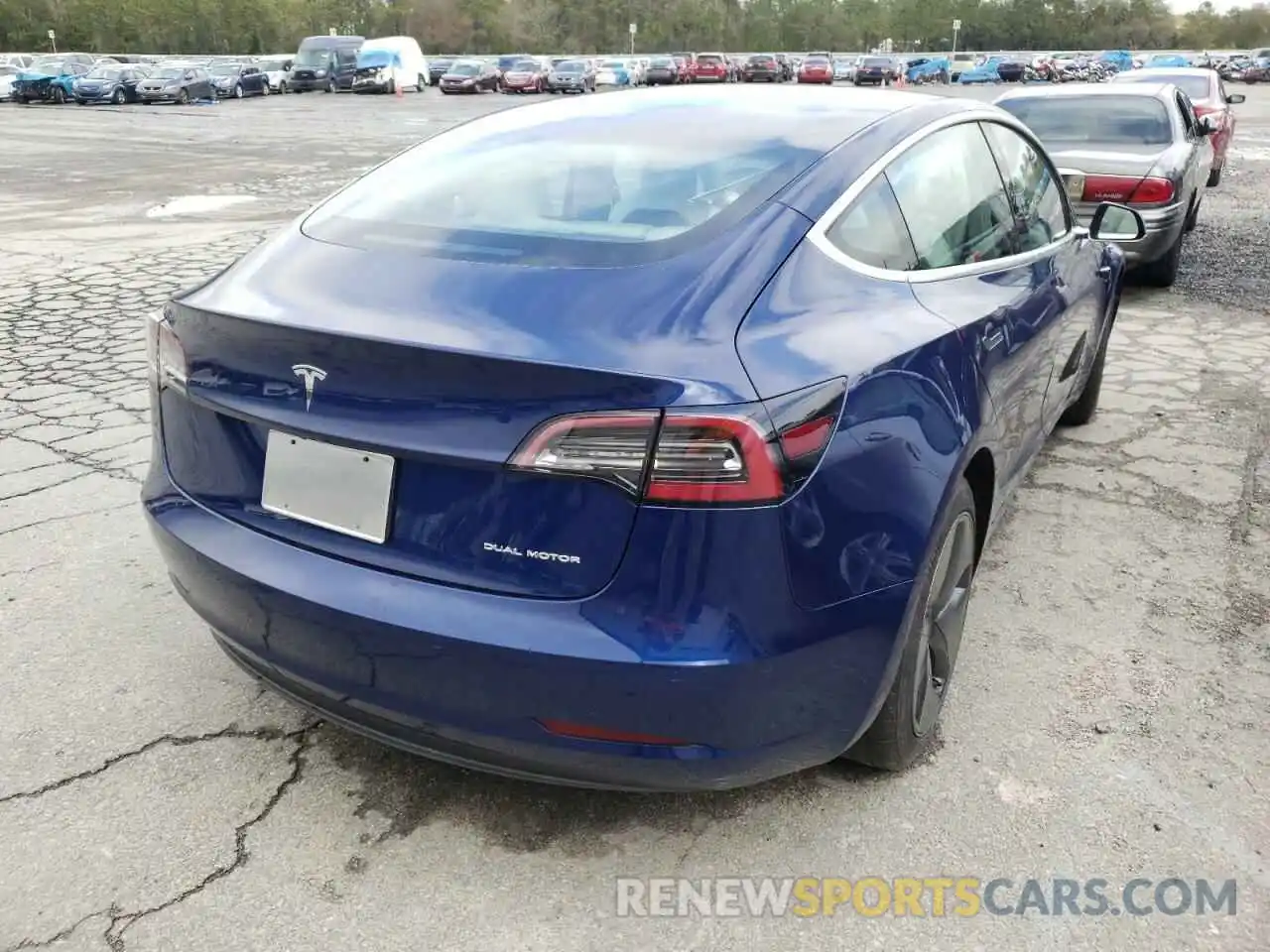 4 Photograph of a damaged car 5YJ3E1EB8LF801635 TESLA MODEL 3 2020