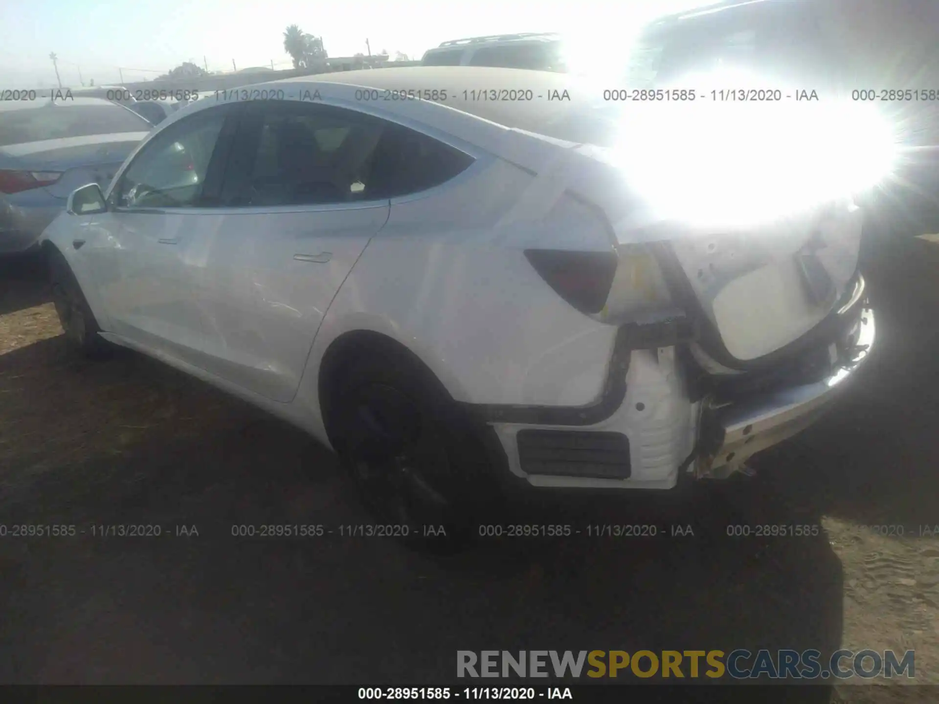 3 Photograph of a damaged car 5YJ3E1EB8LF801778 TESLA MODEL 3 2020