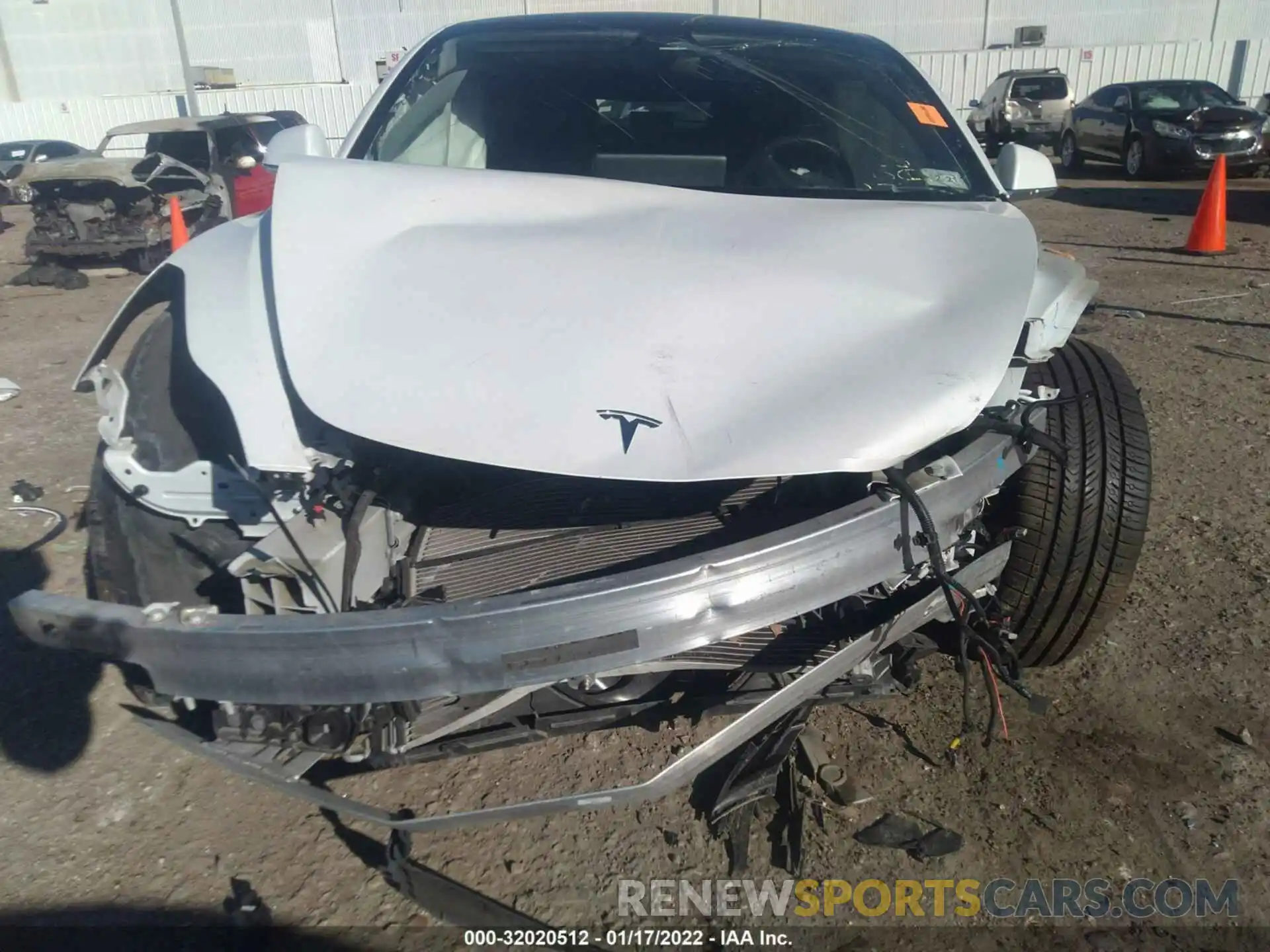 6 Photograph of a damaged car 5YJ3E1EB9LF520962 TESLA MODEL 3 2020