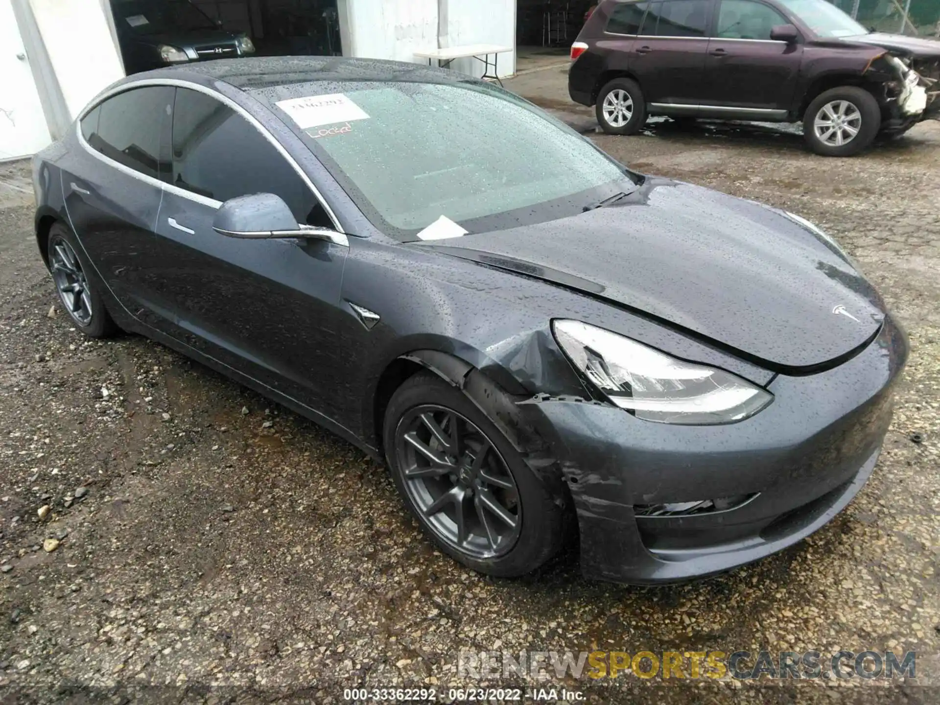 1 Фотография поврежденного автомобиля 5YJ3E1EB9LF616722 TESLA MODEL 3 2020