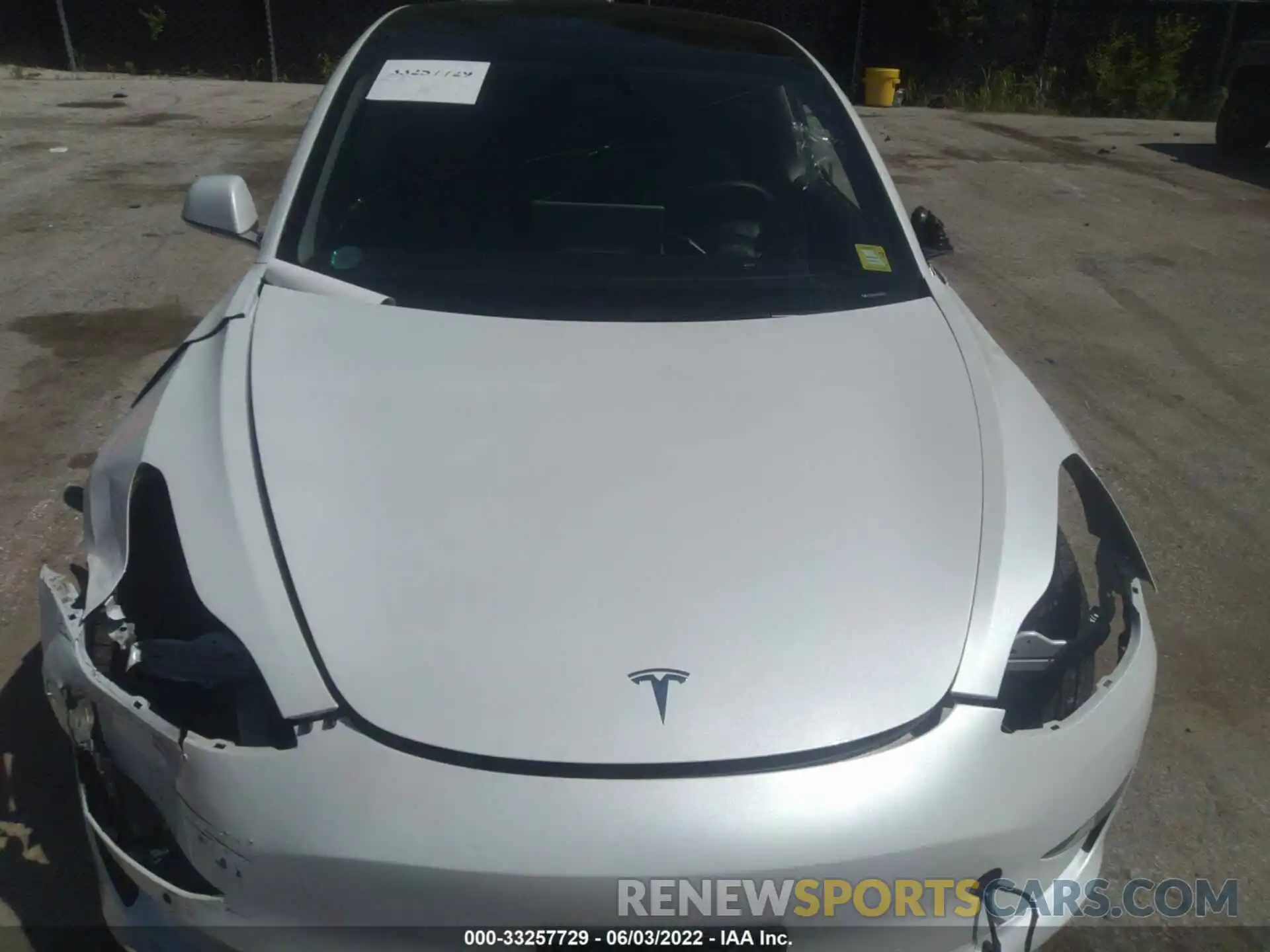 10 Photograph of a damaged car 5YJ3E1EB9LF617840 TESLA MODEL 3 2020