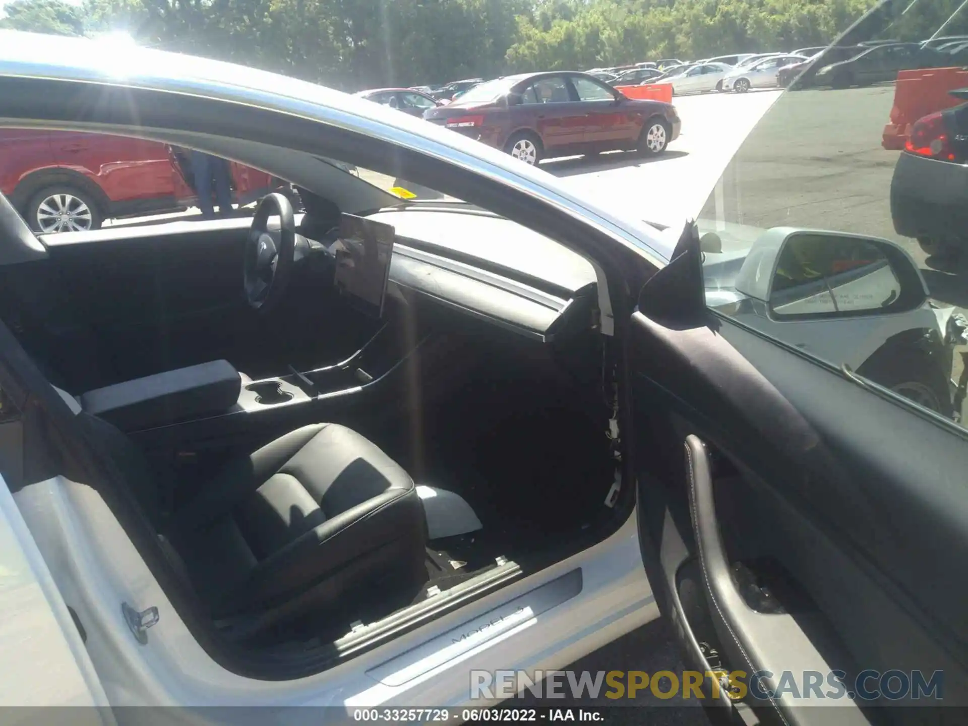 5 Photograph of a damaged car 5YJ3E1EB9LF617840 TESLA MODEL 3 2020