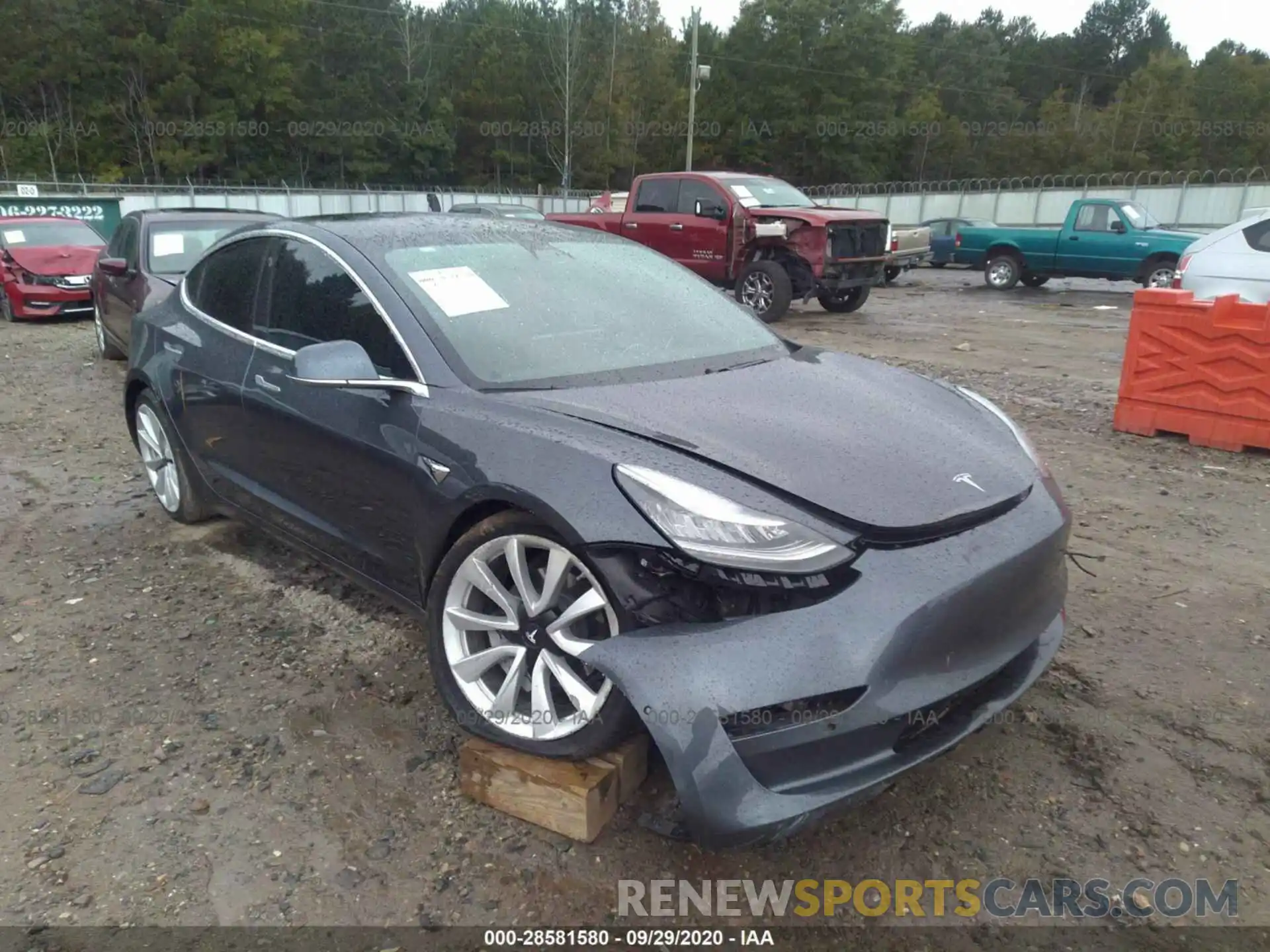 6 Photograph of a damaged car 5YJ3E1EB9LF620169 TESLA MODEL 3 2020