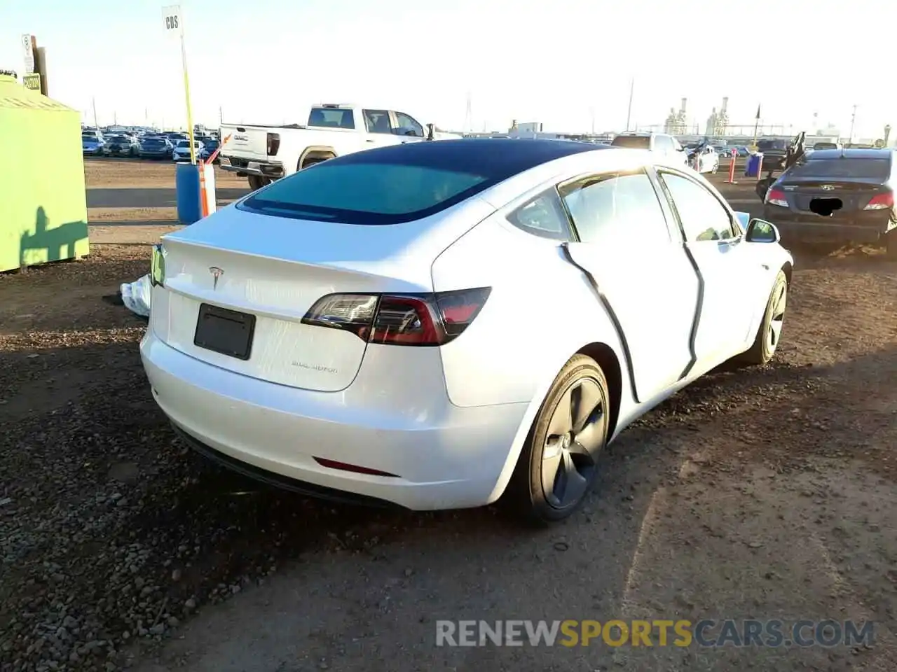 4 Photograph of a damaged car 5YJ3E1EB9LF636582 TESLA MODEL 3 2020