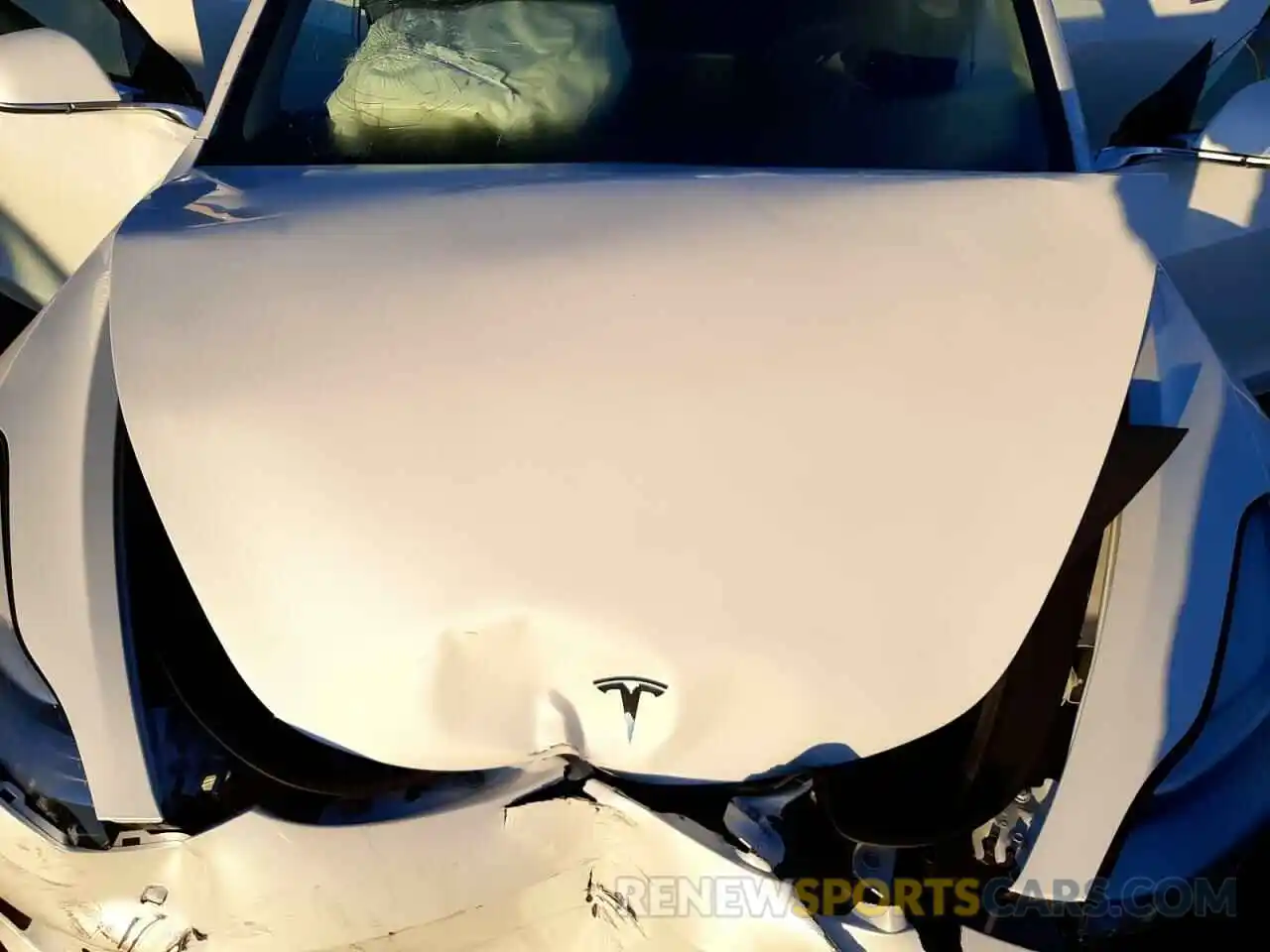 7 Photograph of a damaged car 5YJ3E1EB9LF636582 TESLA MODEL 3 2020