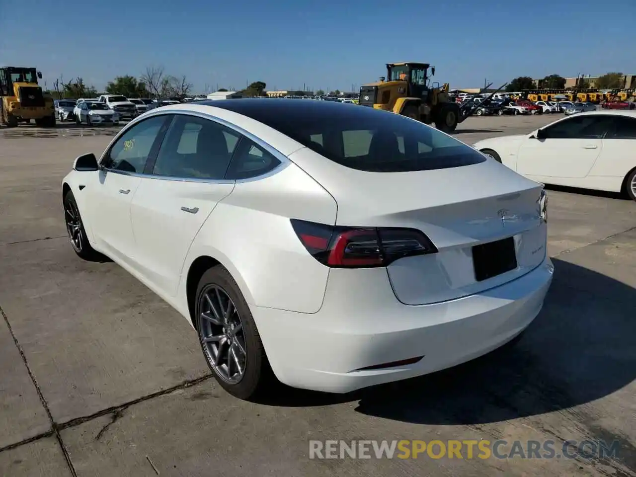 3 Photograph of a damaged car 5YJ3E1EB9LF637005 TESLA MODEL 3 2020