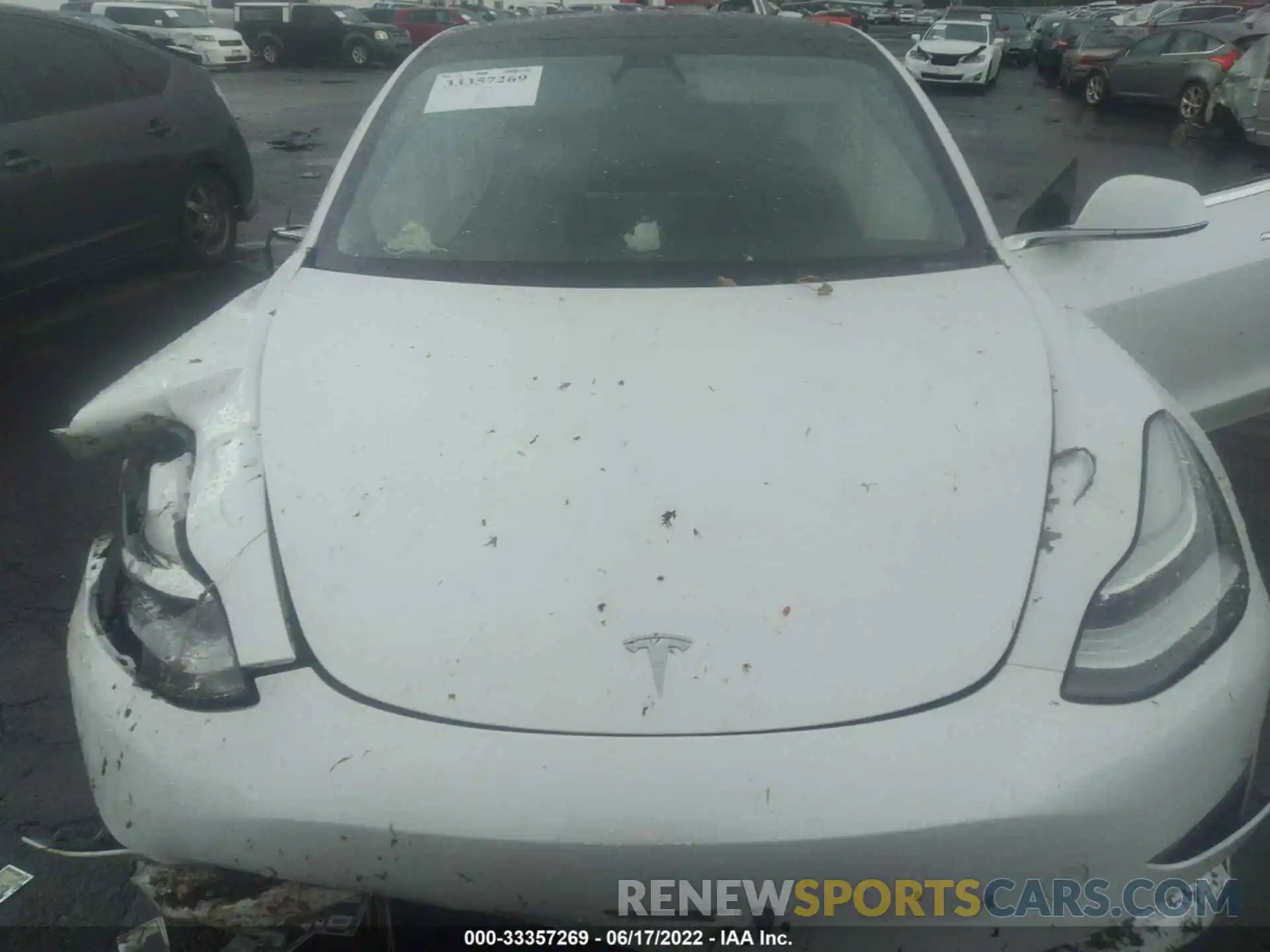 10 Photograph of a damaged car 5YJ3E1EB9LF637537 TESLA MODEL 3 2020