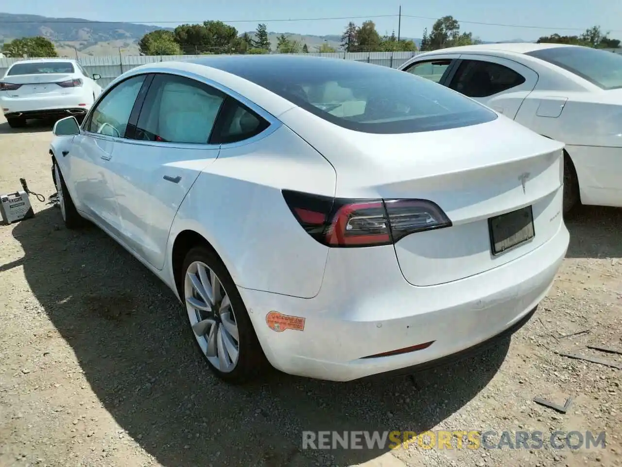 3 Photograph of a damaged car 5YJ3E1EB9LF638817 TESLA MODEL 3 2020