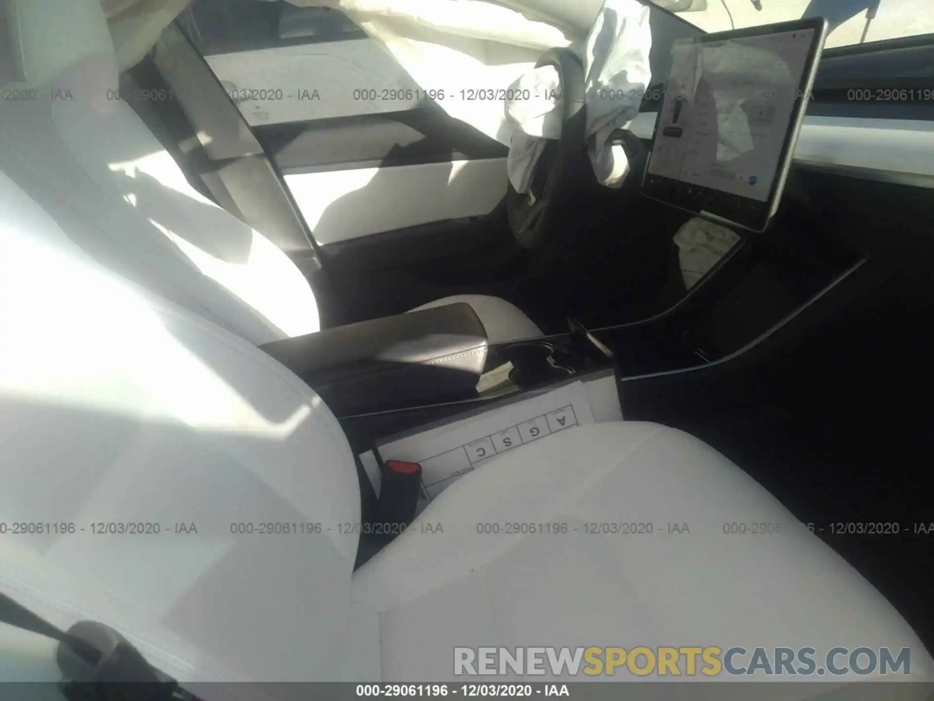 5 Photograph of a damaged car 5YJ3E1EB9LF639904 TESLA MODEL 3 2020