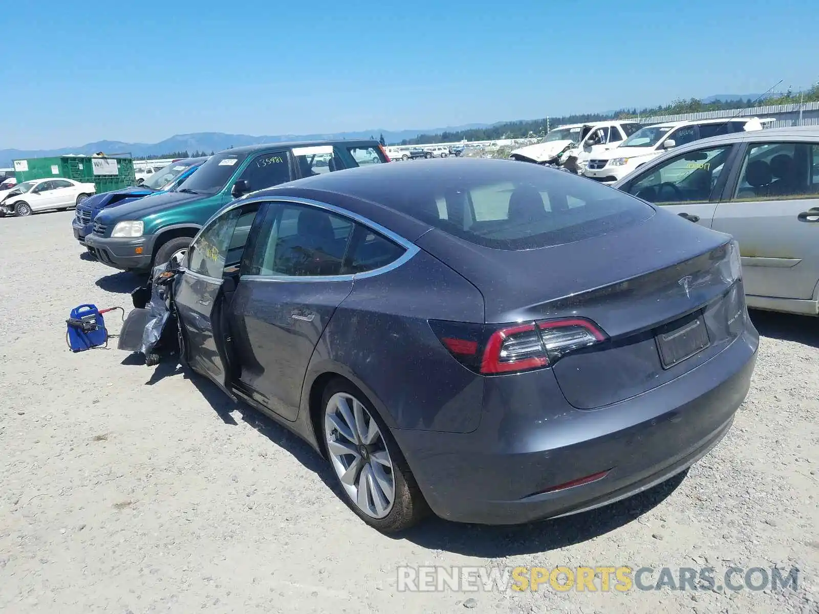 3 Photograph of a damaged car 5YJ3E1EB9LF646545 TESLA MODEL 3 2020