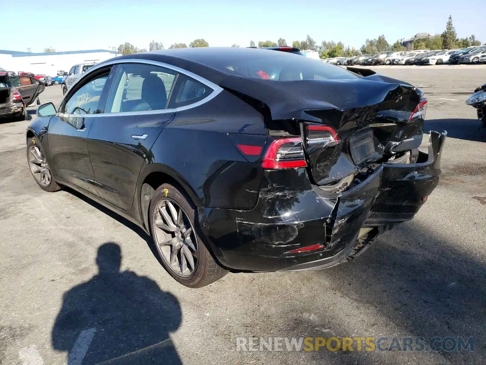 3 Photograph of a damaged car 5YJ3E1EB9LF647422 TESLA MODEL 3 2020