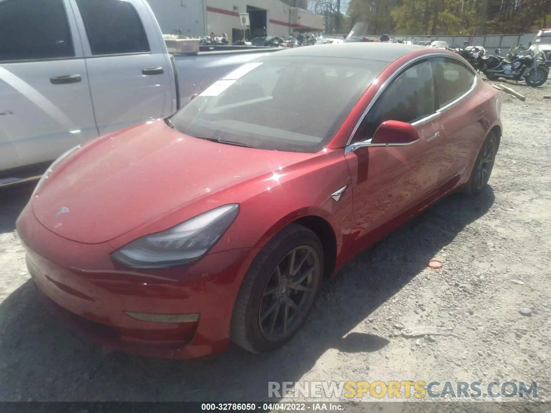 2 Photograph of a damaged car 5YJ3E1EB9LF664303 TESLA MODEL 3 2020