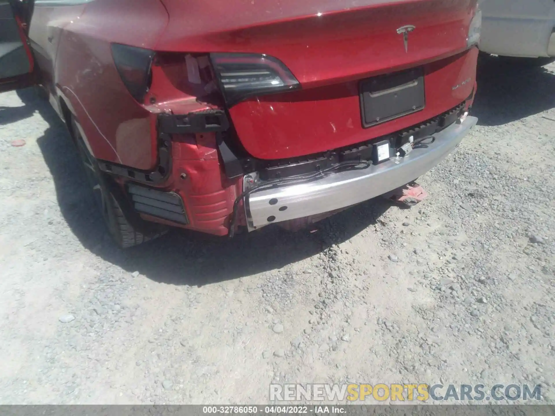 6 Photograph of a damaged car 5YJ3E1EB9LF664303 TESLA MODEL 3 2020