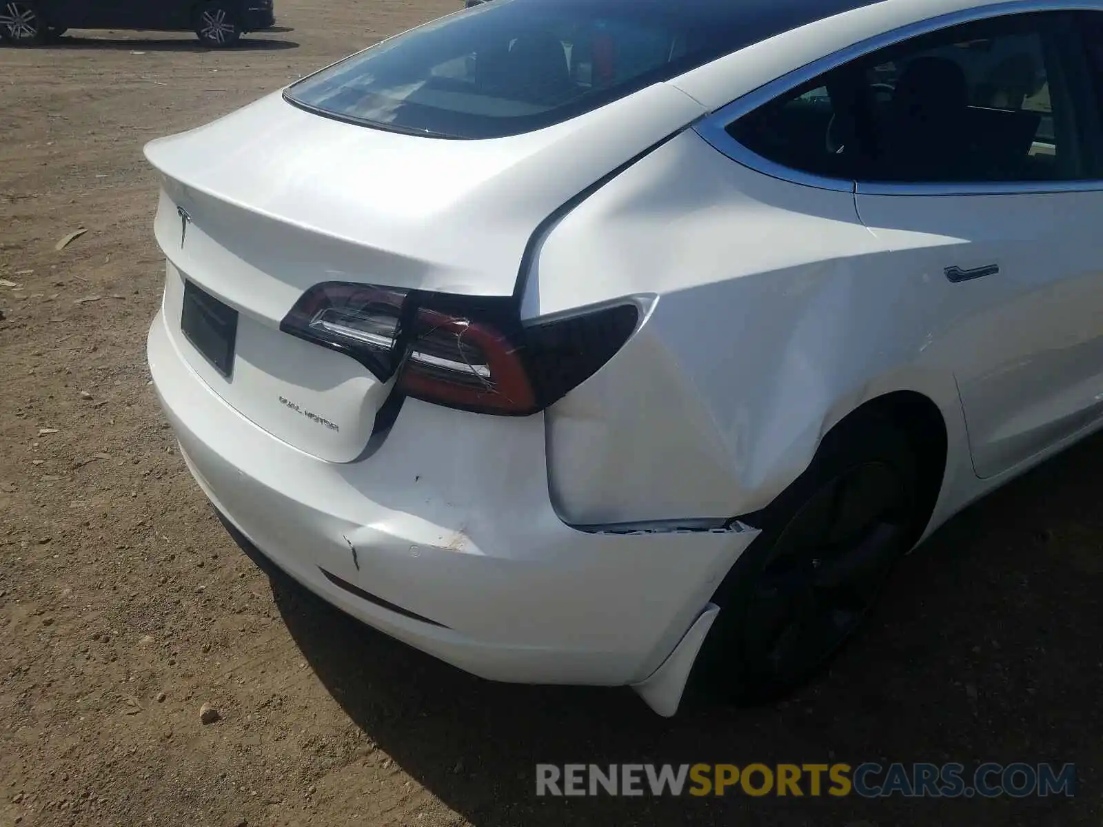 9 Photograph of a damaged car 5YJ3E1EB9LF665094 TESLA MODEL 3 2020