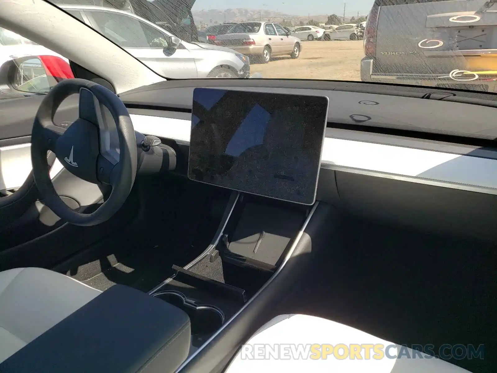 8 Photograph of a damaged car 5YJ3E1EB9LF764109 TESLA MODEL 3 2020