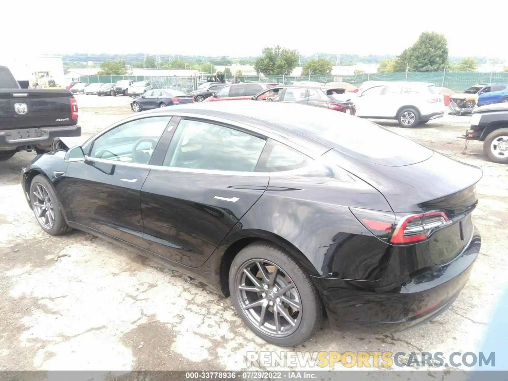 3 Photograph of a damaged car 5YJ3E1EB9LF794713 TESLA MODEL 3 2020