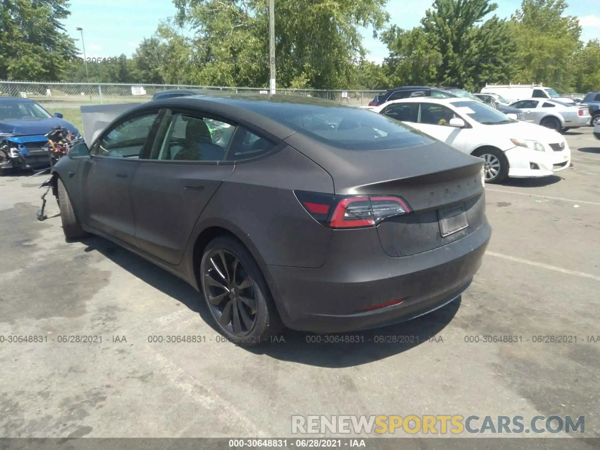 3 Photograph of a damaged car 5YJ3E1EB9LF795358 TESLA MODEL 3 2020