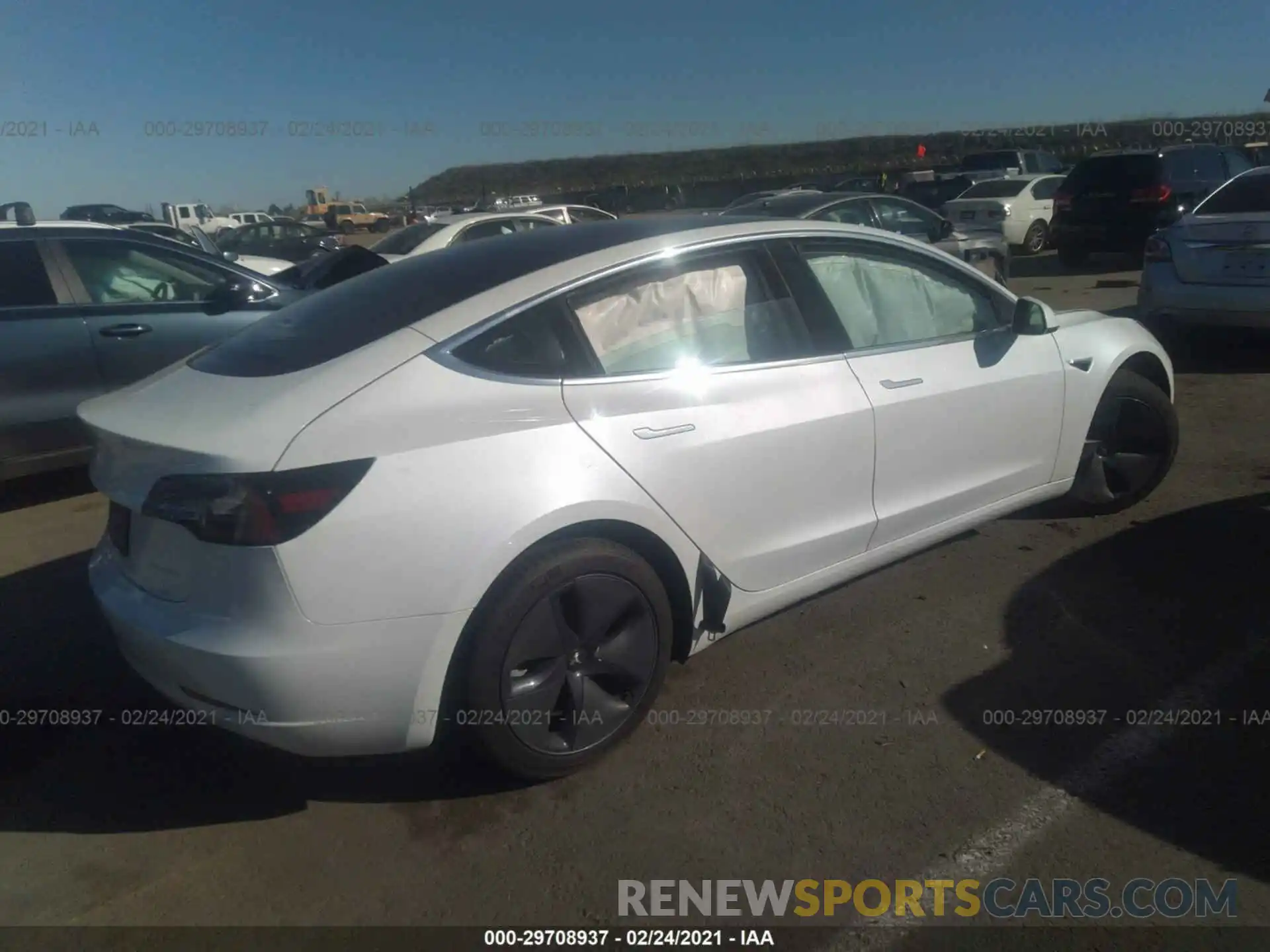 4 Photograph of a damaged car 5YJ3E1EB9LF803152 TESLA MODEL 3 2020