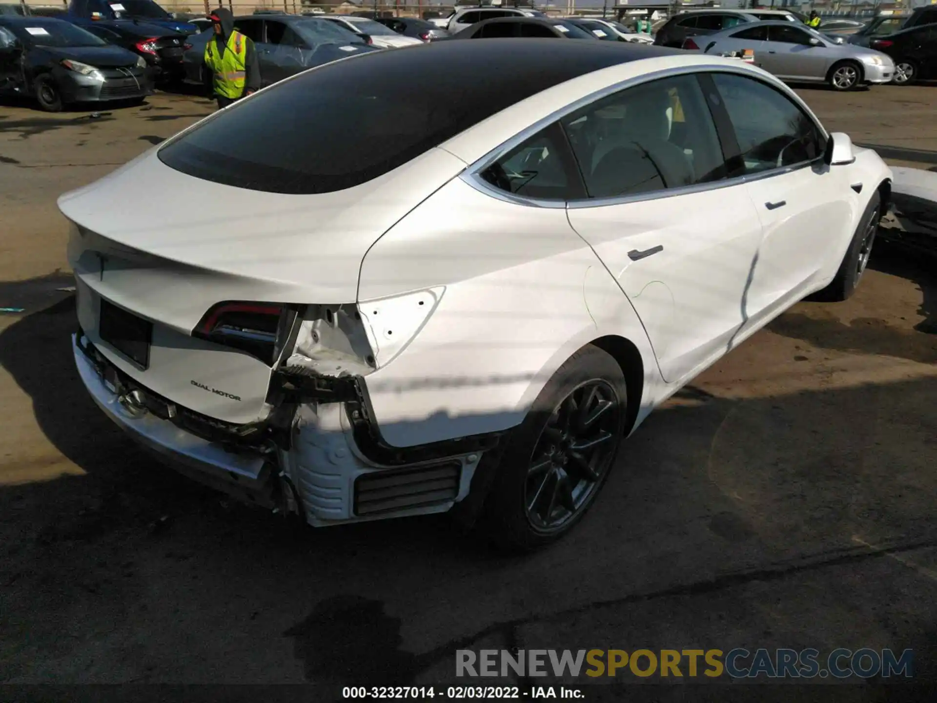 4 Photograph of a damaged car 5YJ3E1EBXLF606927 TESLA MODEL 3 2020