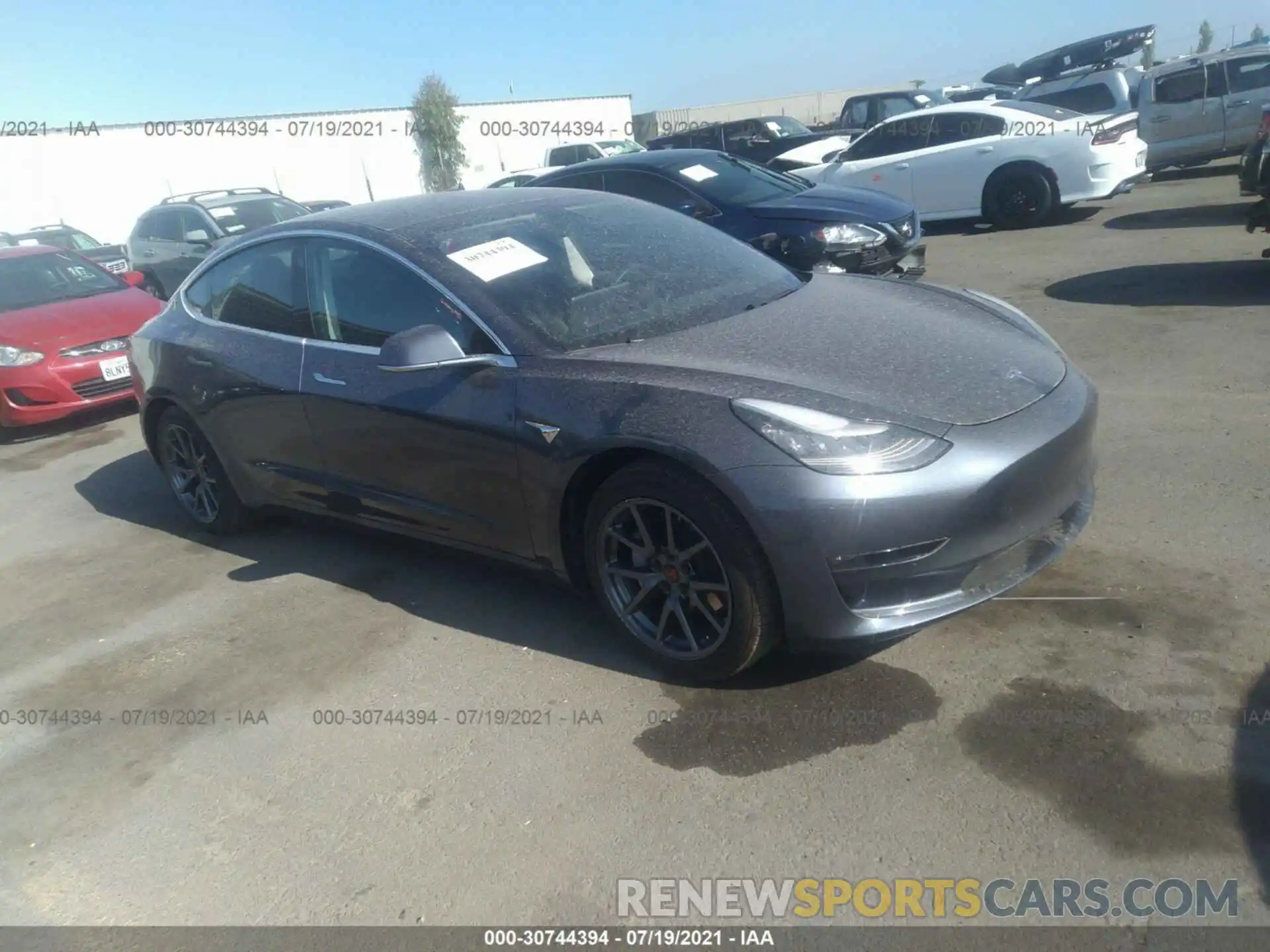 1 Photograph of a damaged car 5YJ3E1EBXLF616891 TESLA MODEL 3 2020