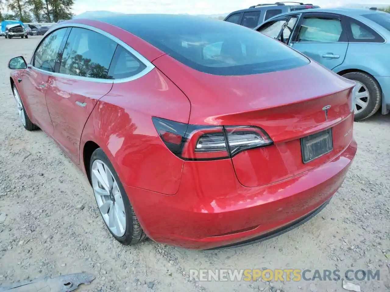 3 Photograph of a damaged car 5YJ3E1EBXLF620326 TESLA MODEL 3 2020