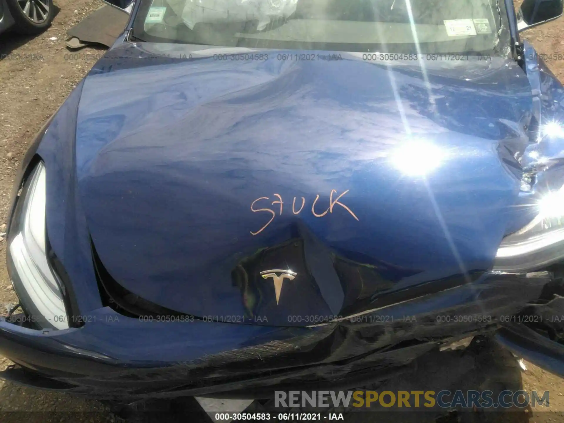 10 Photograph of a damaged car 5YJ3E1EBXLF620598 TESLA MODEL 3 2020