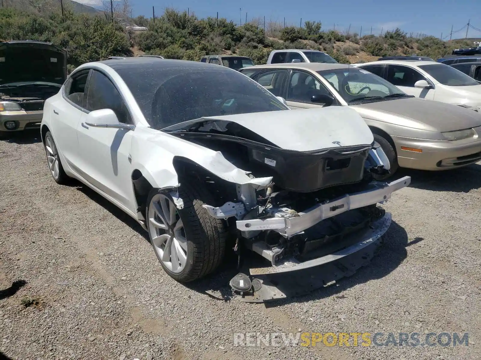 1 Photograph of a damaged car 5YJ3E1EBXLF621461 TESLA MODEL 3 2020