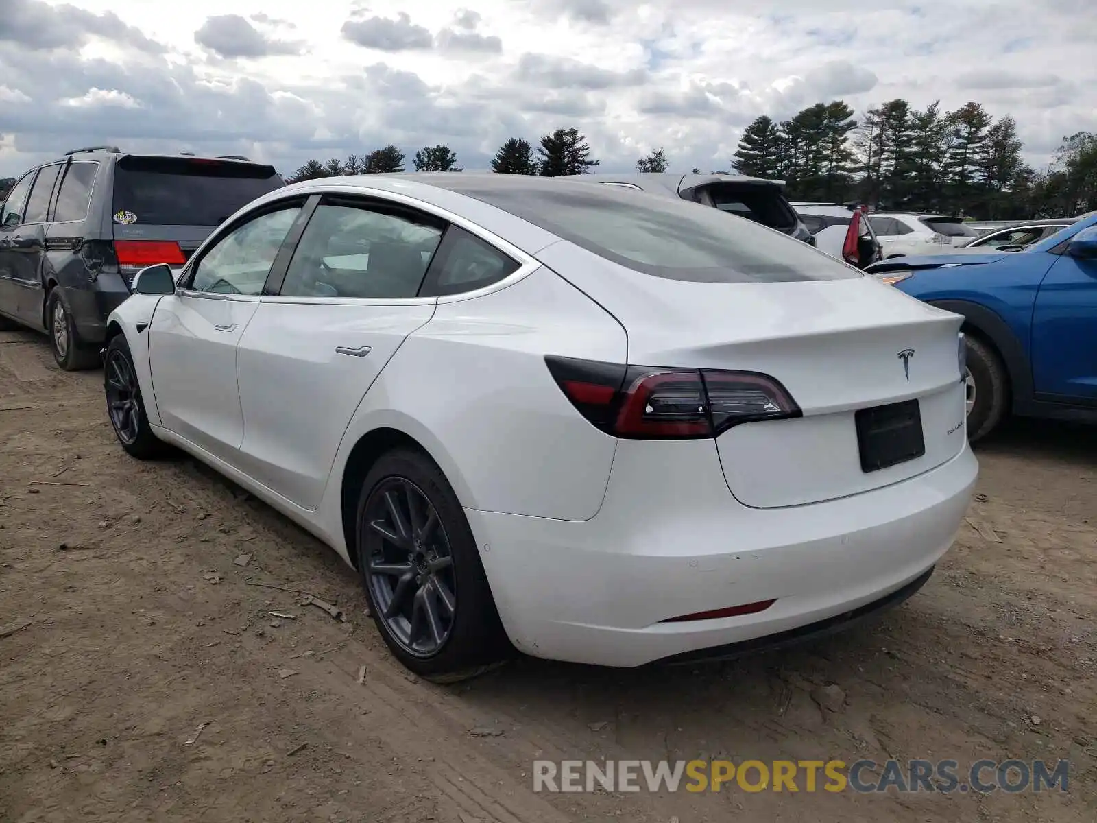 3 Photograph of a damaged car 5YJ3E1EBXLF637823 TESLA MODEL 3 2020