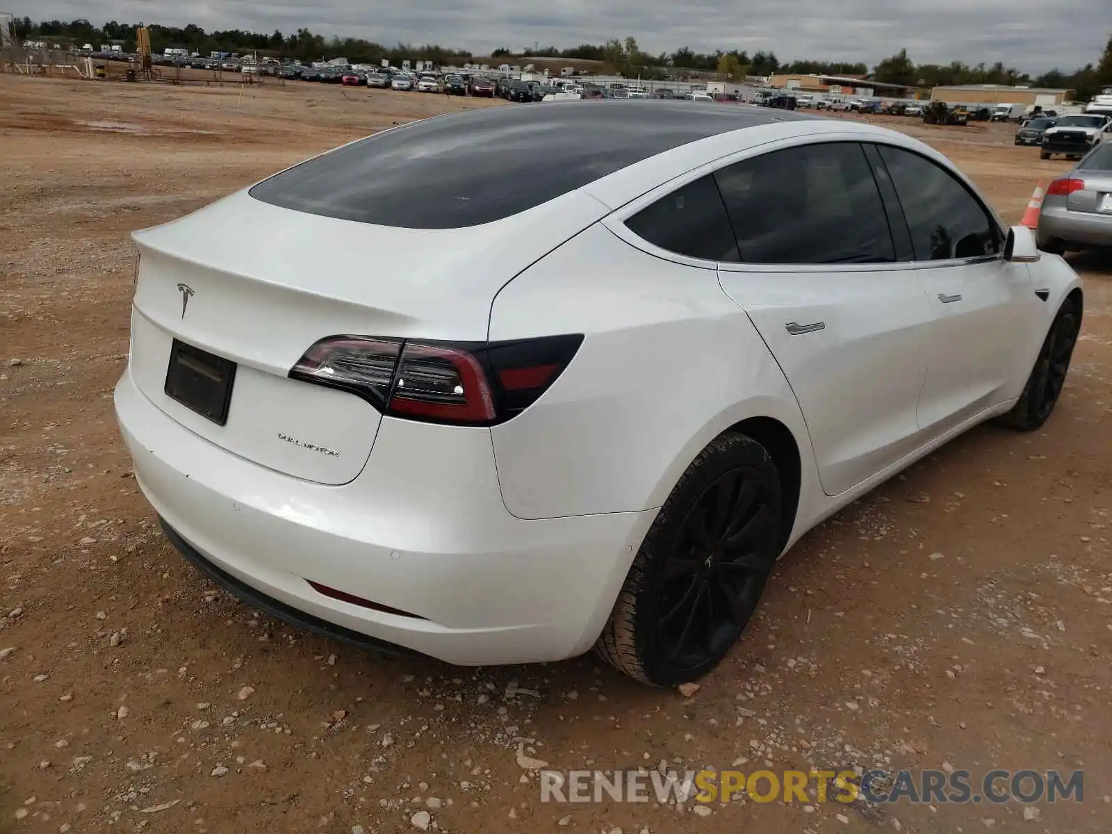 4 Photograph of a damaged car 5YJ3E1EBXLF638597 TESLA MODEL 3 2020