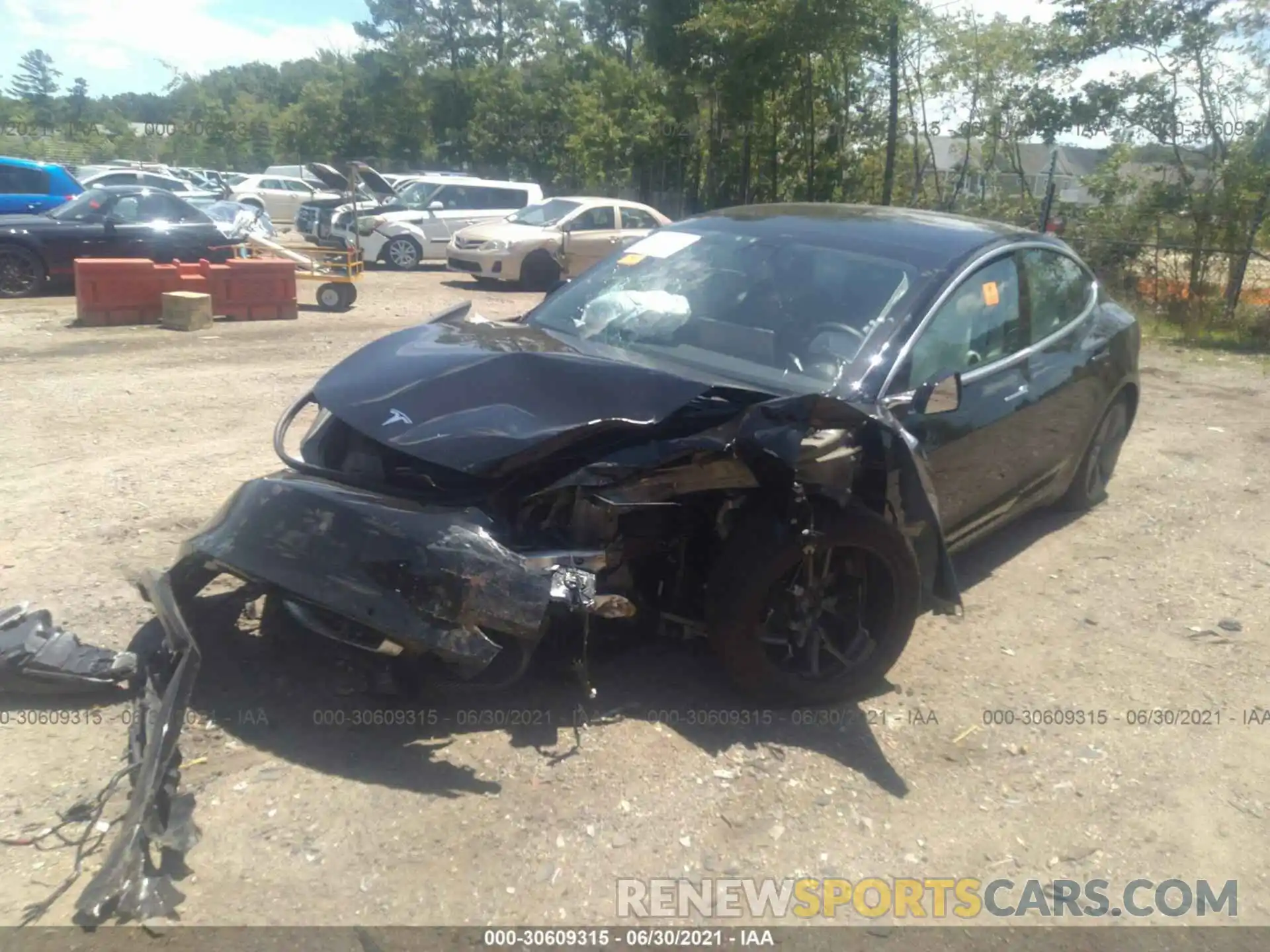 6 Photograph of a damaged car 5YJ3E1EBXLF662995 TESLA MODEL 3 2020