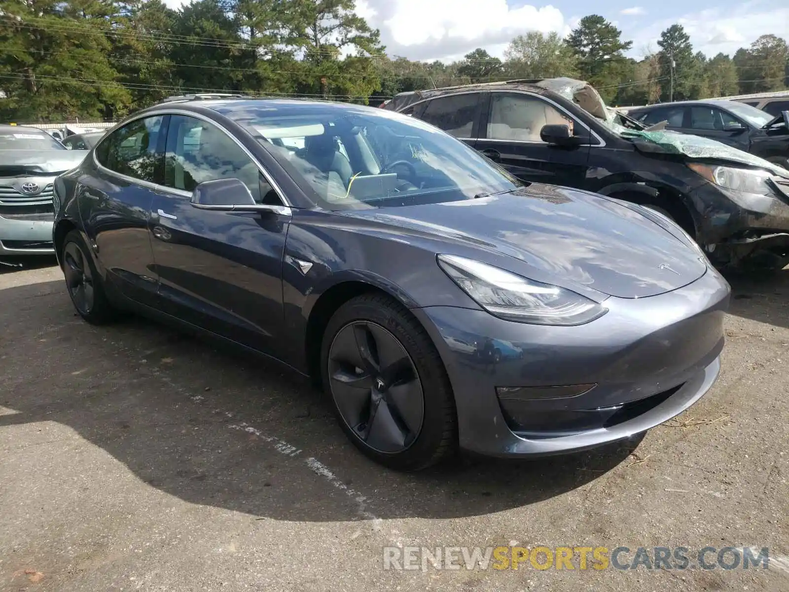 1 Photograph of a damaged car 5YJ3E1EBXLF663628 TESLA MODEL 3 2020