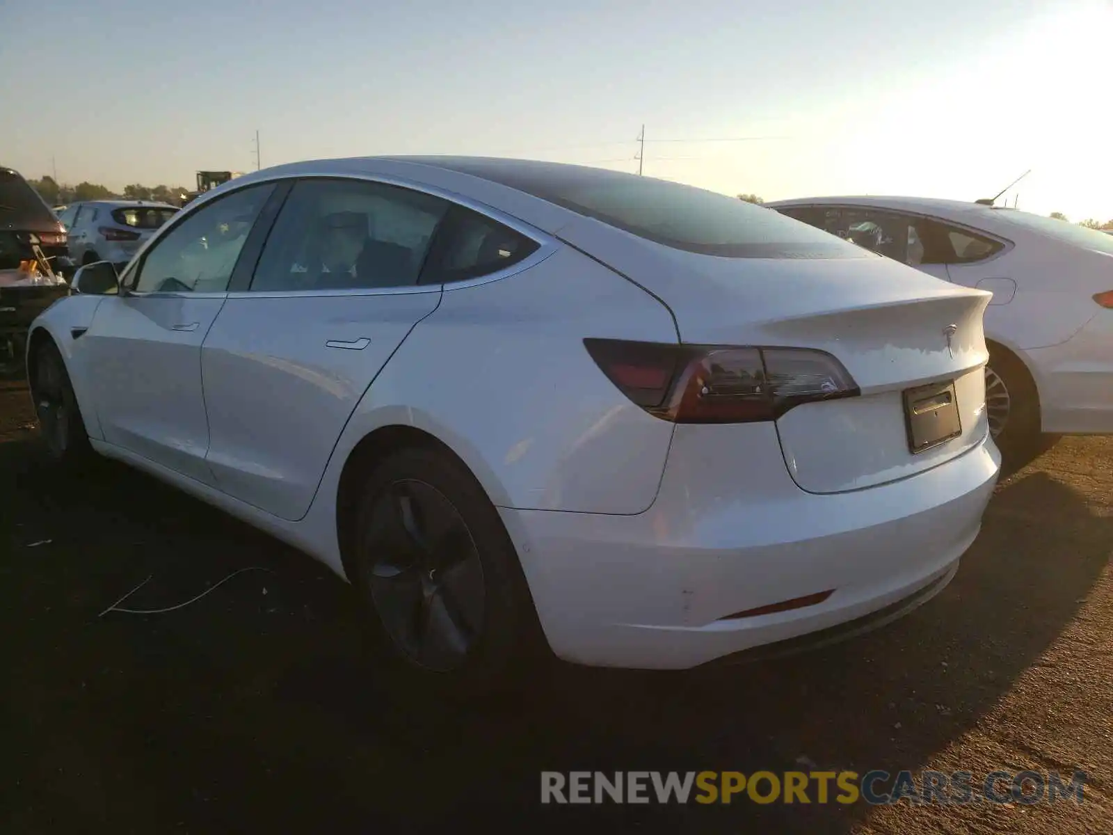 3 Photograph of a damaged car 5YJ3E1EBXLF665346 TESLA MODEL 3 2020