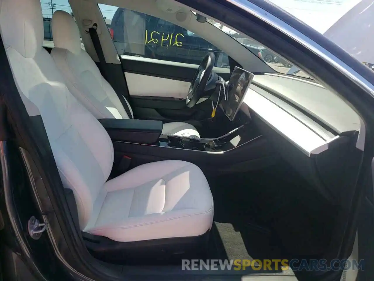 5 Photograph of a damaged car 5YJ3E1EBXLF667999 TESLA MODEL 3 2020