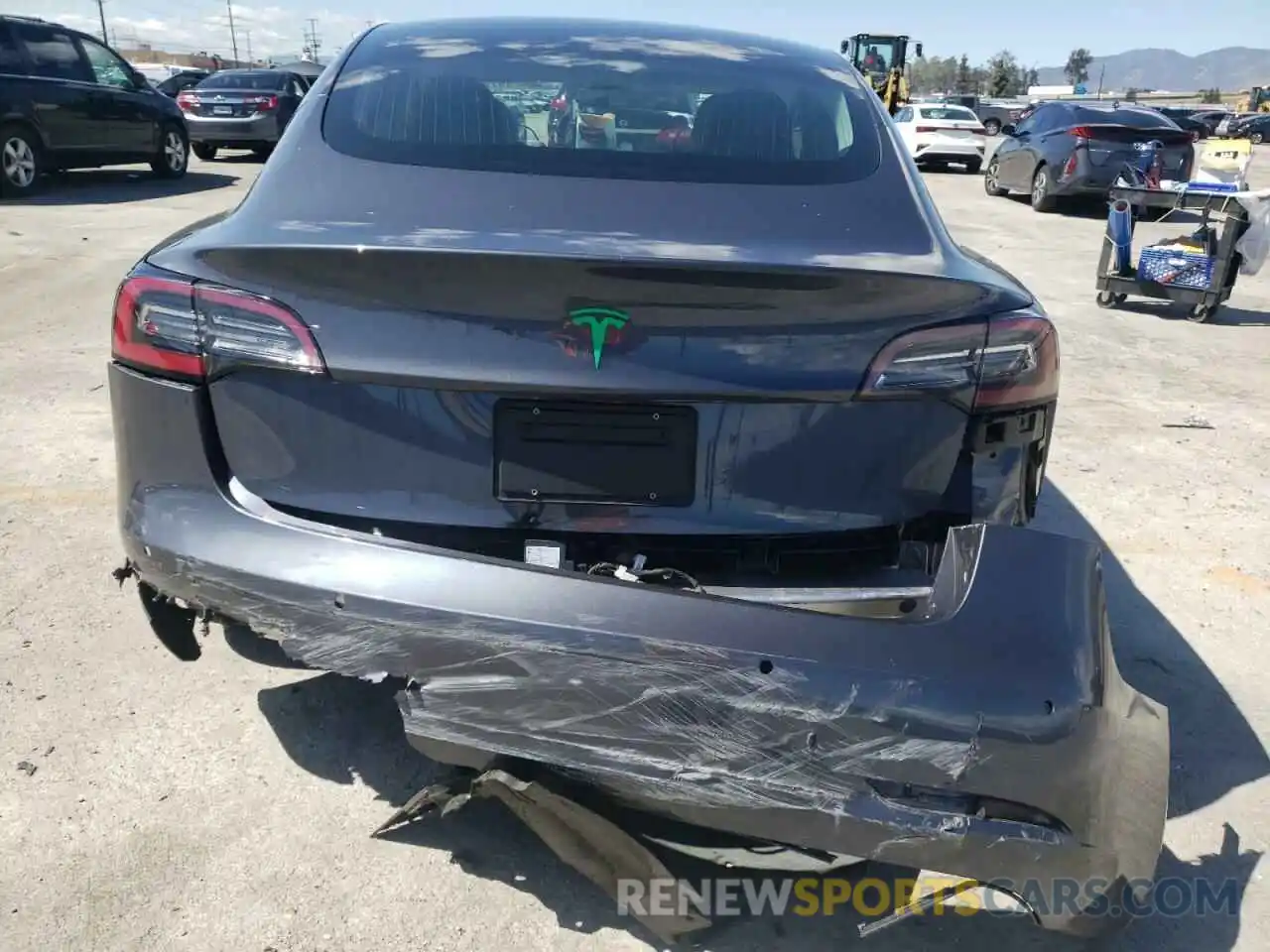 9 Photograph of a damaged car 5YJ3E1EBXLF667999 TESLA MODEL 3 2020