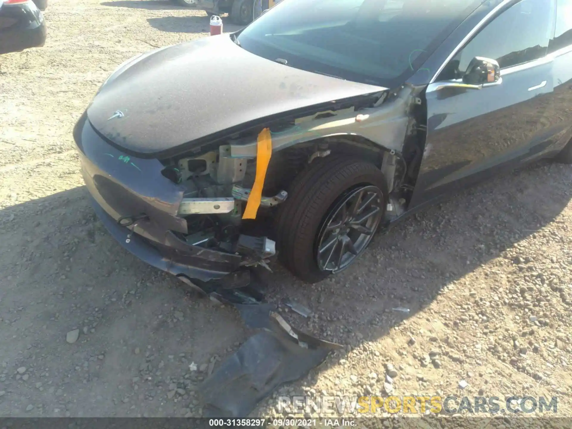 6 Photograph of a damaged car 5YJ3E1EBXLF710883 TESLA MODEL 3 2020