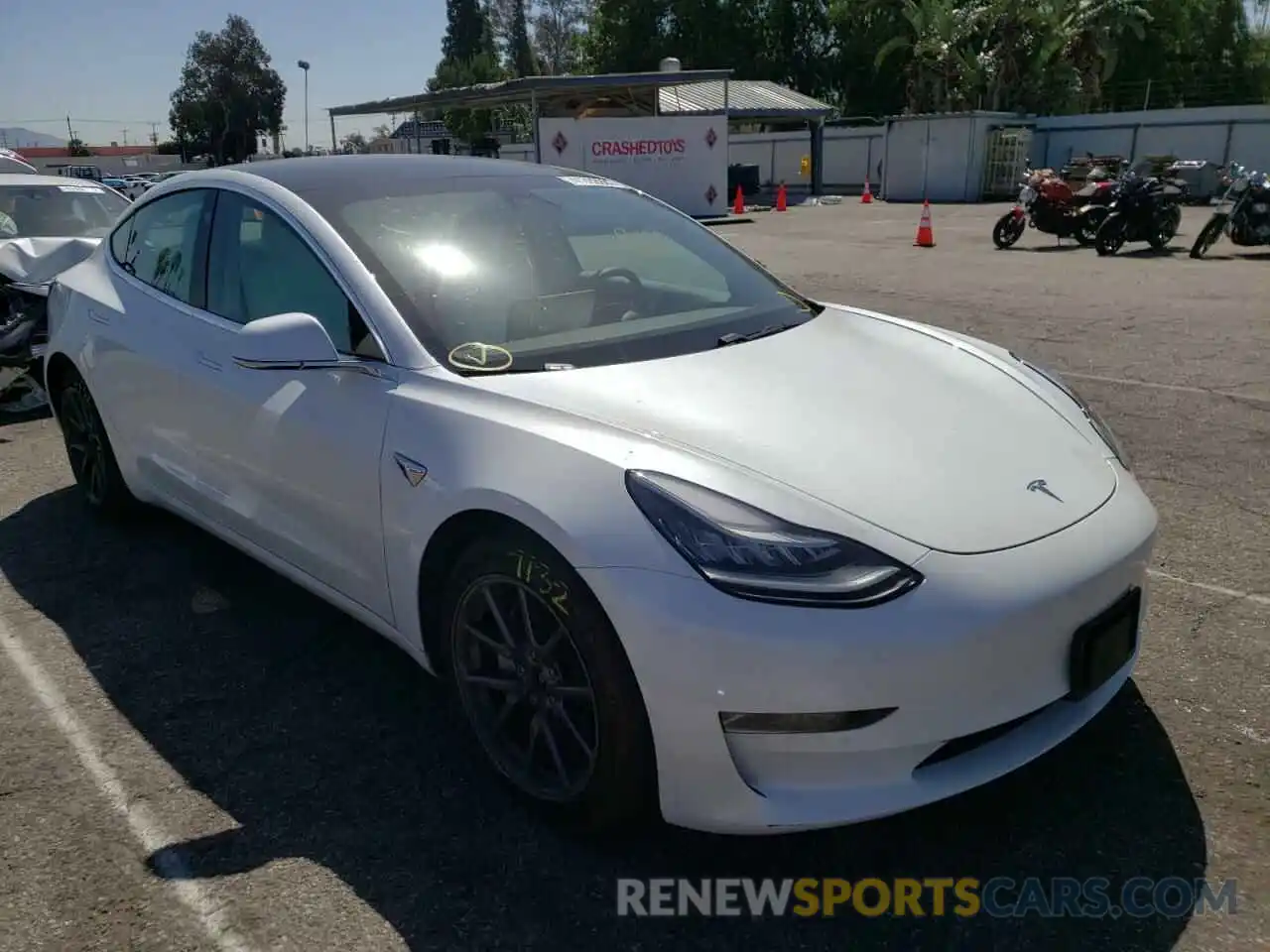 1 Photograph of a damaged car 5YJ3E1EBXLF720152 TESLA MODEL 3 2020