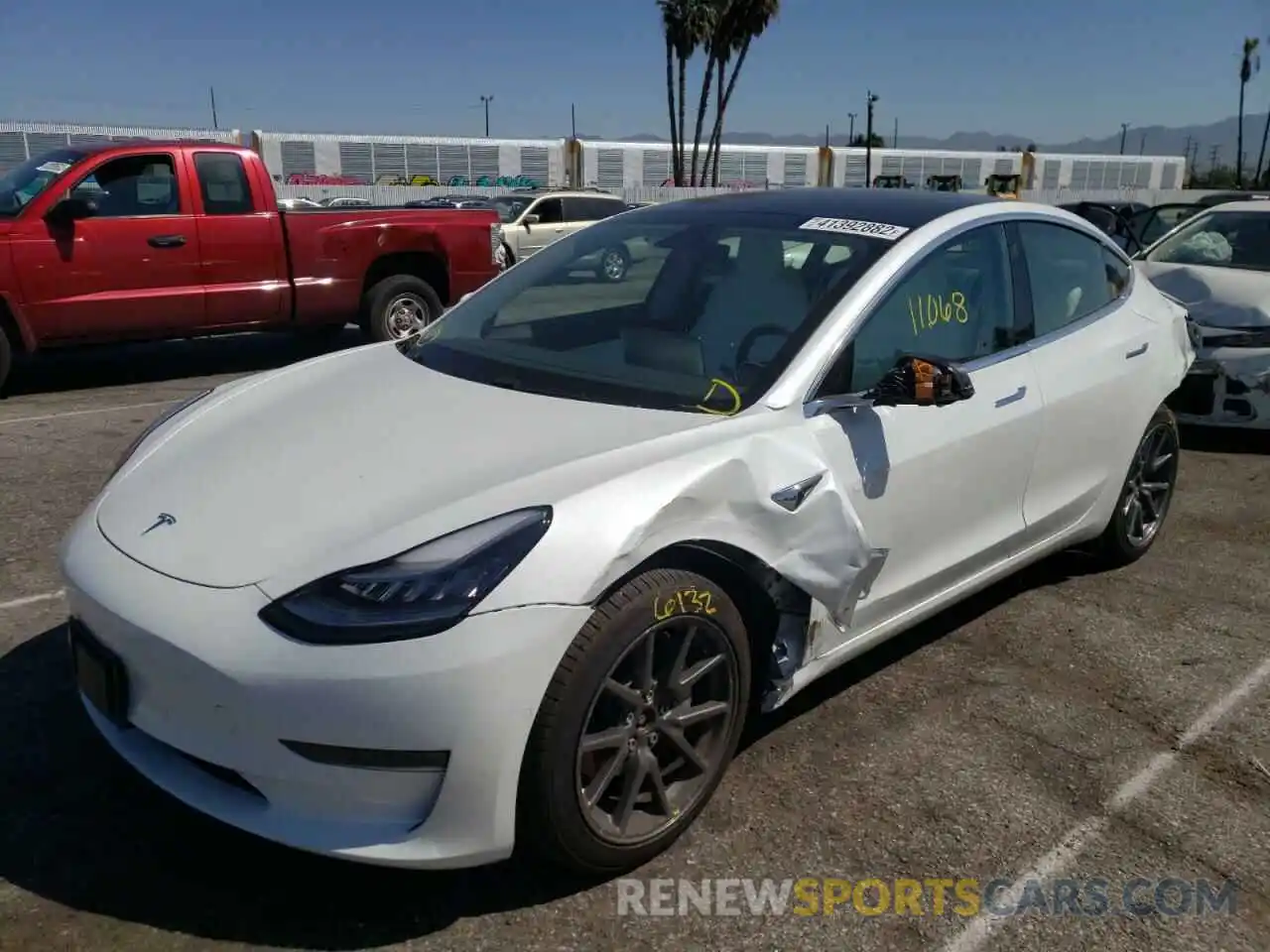 2 Photograph of a damaged car 5YJ3E1EBXLF720152 TESLA MODEL 3 2020