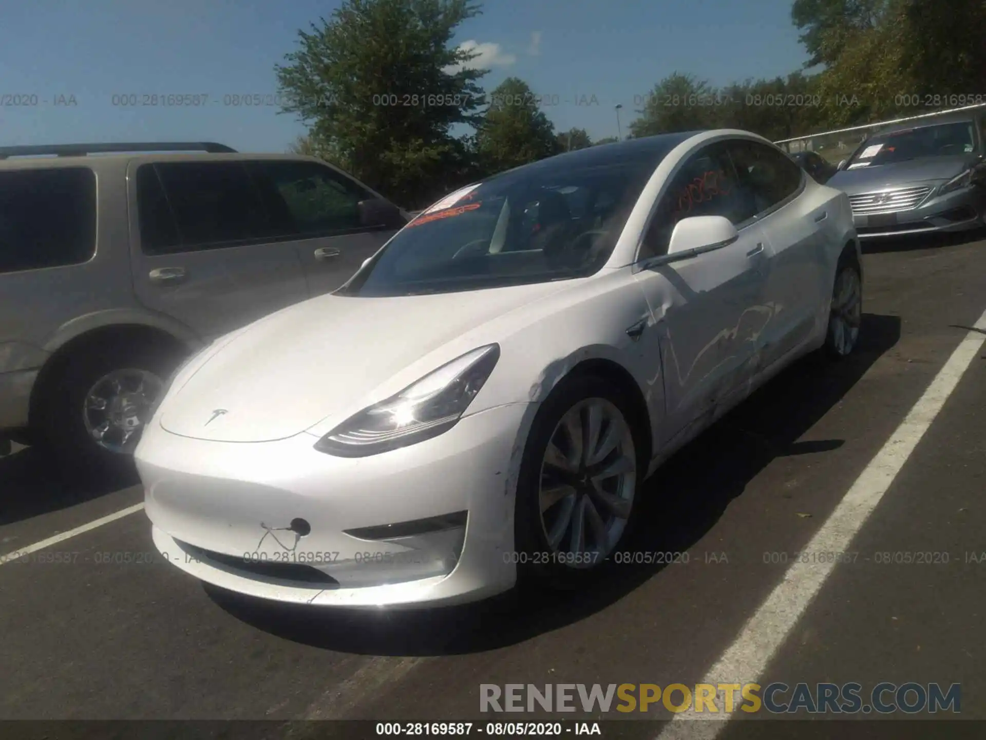 2 Photograph of a damaged car 5YJ3E1EBXLF720345 TESLA MODEL 3 2020