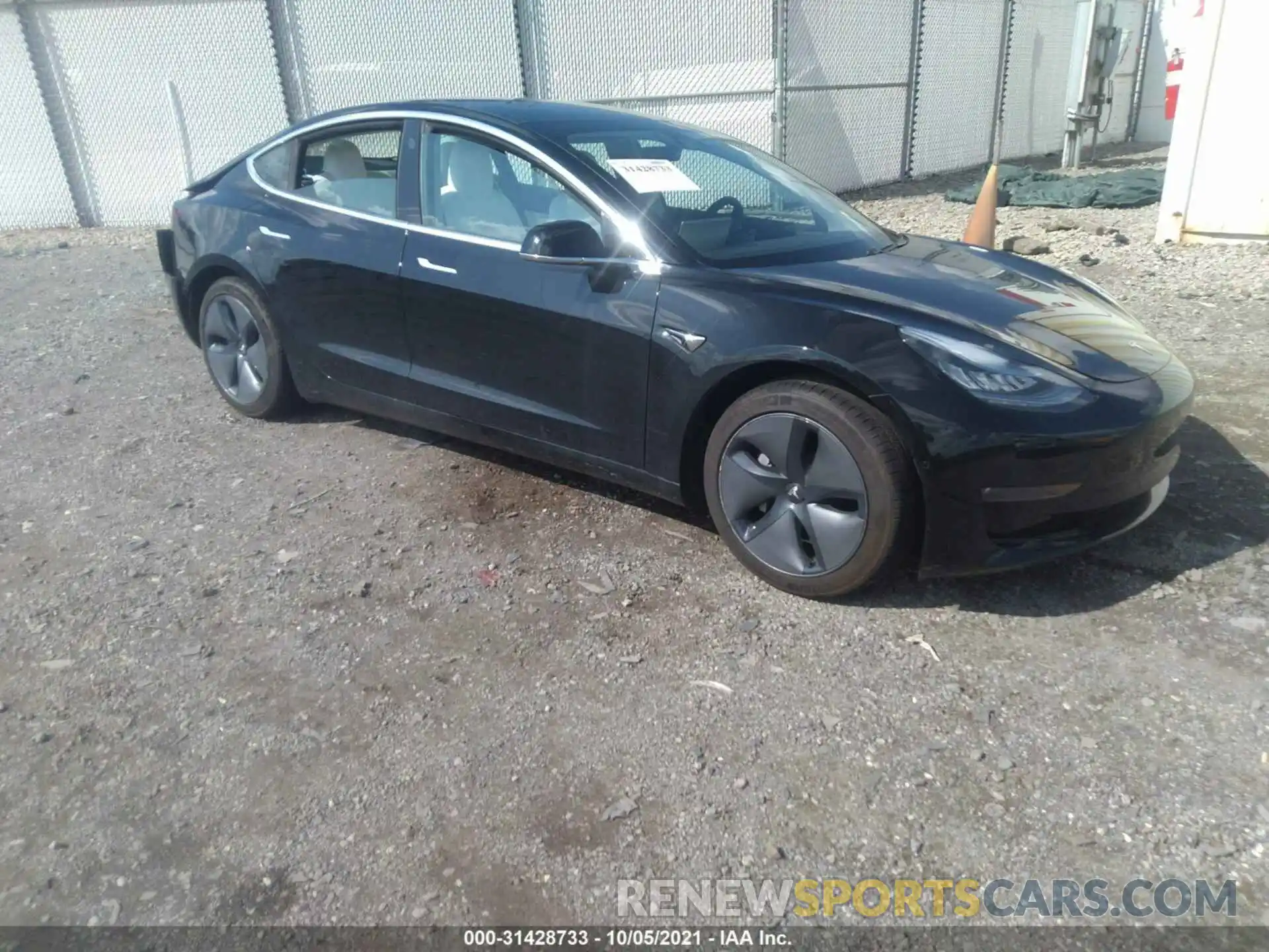 1 Photograph of a damaged car 5YJ3E1EBXLF735797 TESLA MODEL 3 2020