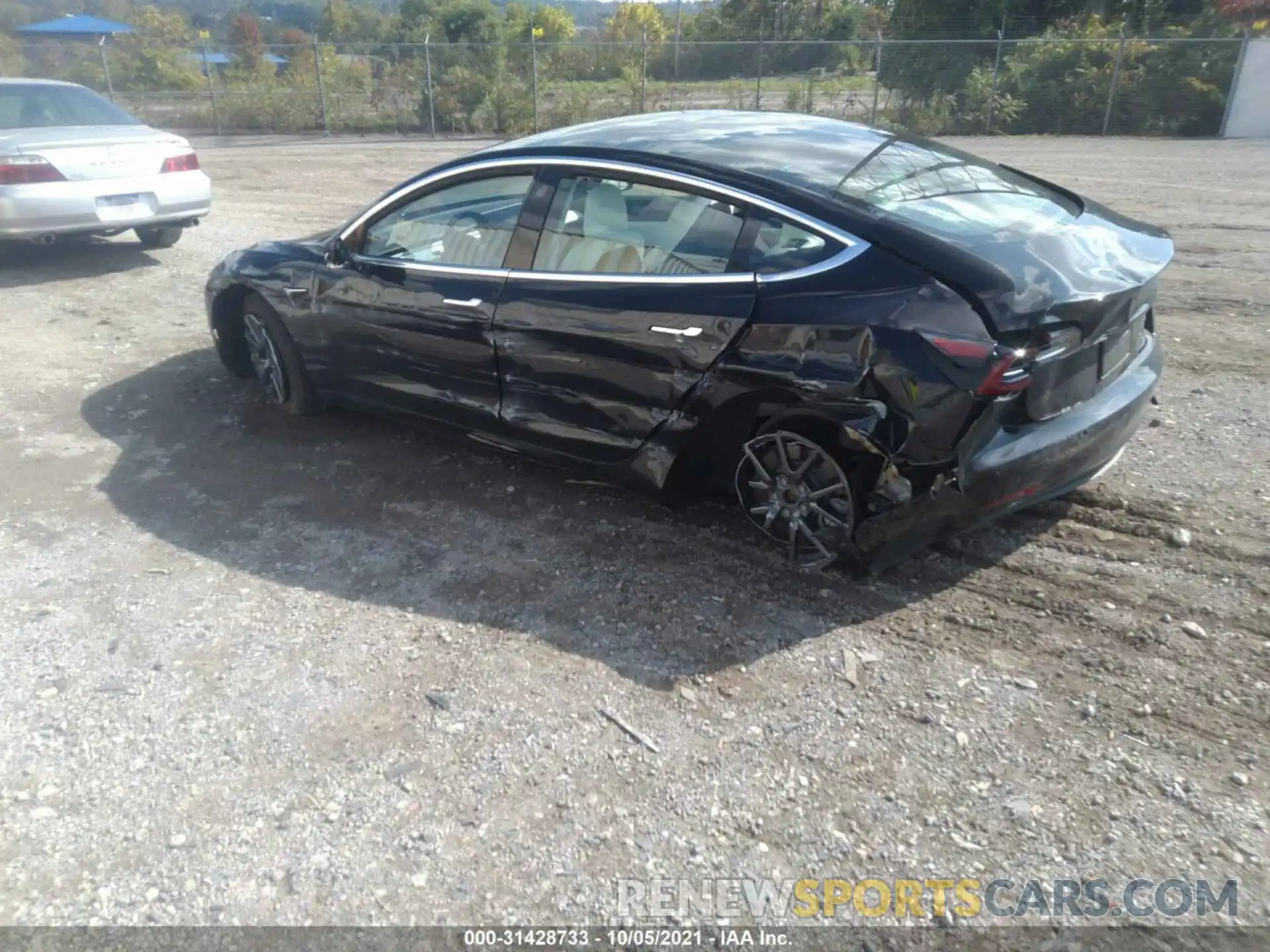 3 Photograph of a damaged car 5YJ3E1EBXLF735797 TESLA MODEL 3 2020