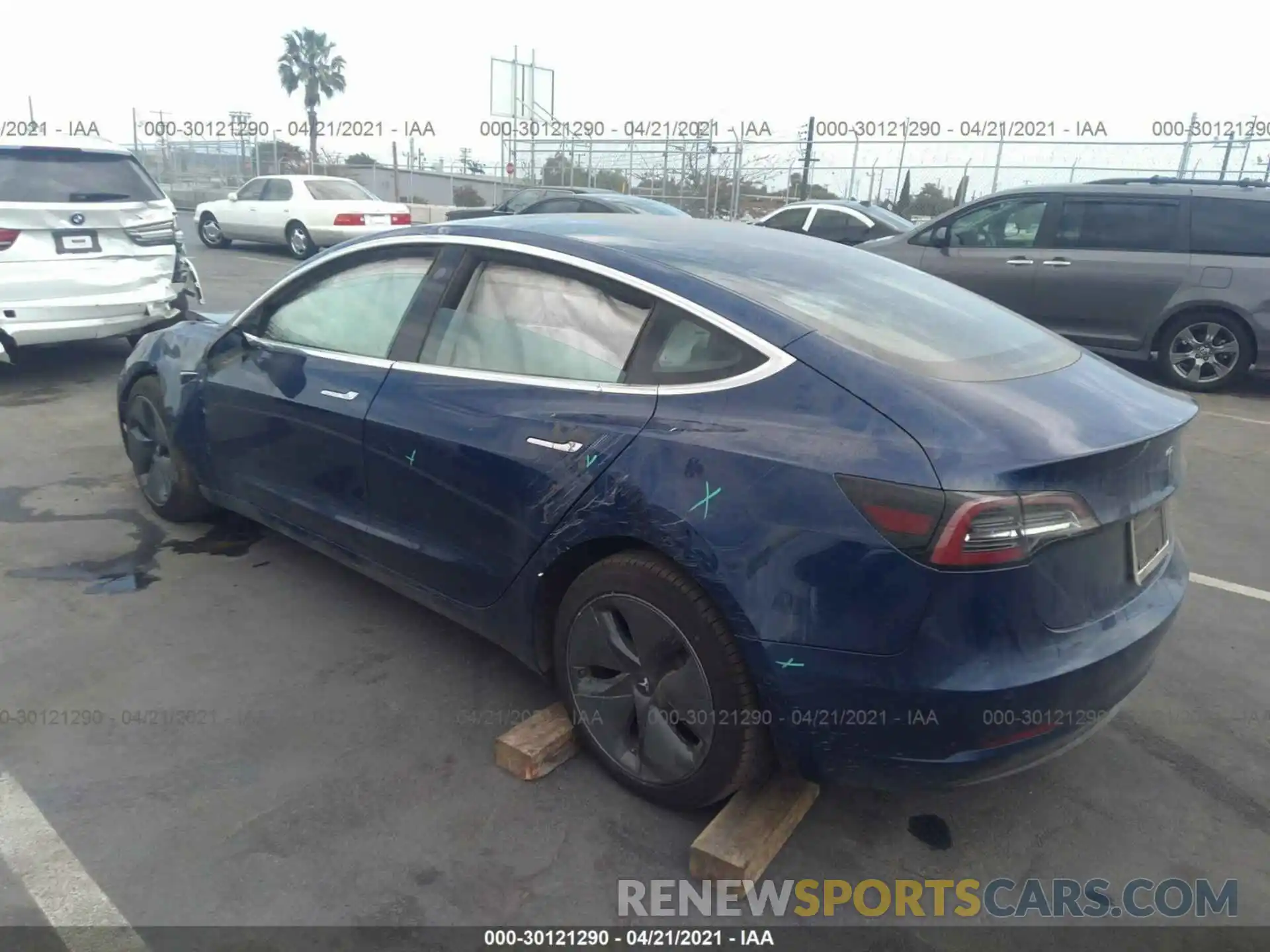 3 Photograph of a damaged car 5YJ3E1EBXLF744340 TESLA MODEL 3 2020