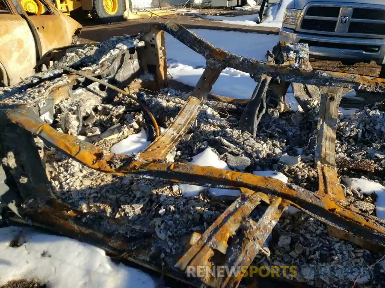 10 Photograph of a damaged car 5YJ3E1EBXLF744371 TESLA MODEL 3 2020