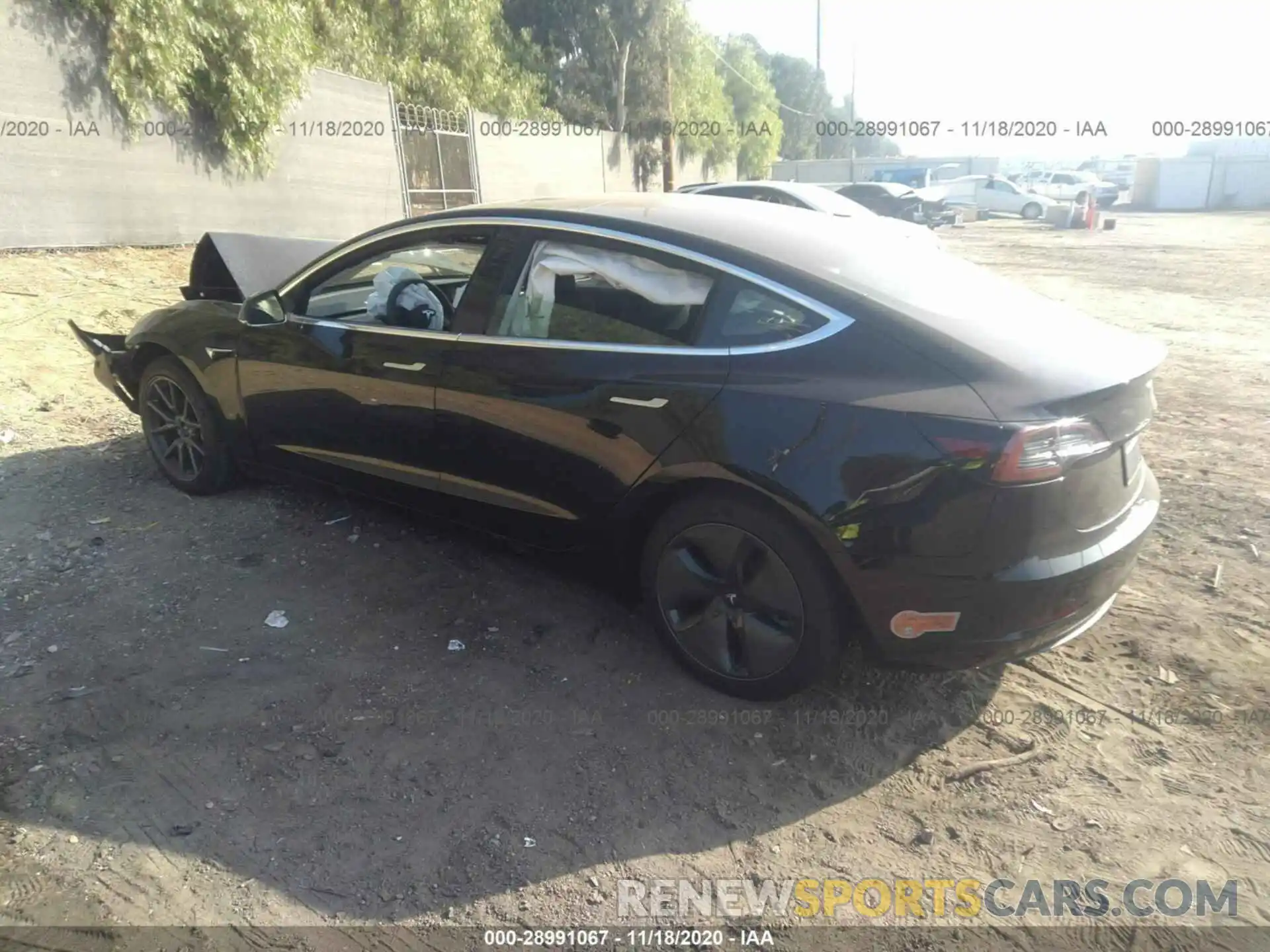 3 Фотография поврежденного автомобиля 5YJ3E1EBXLF746234 TESLA MODEL 3 2020