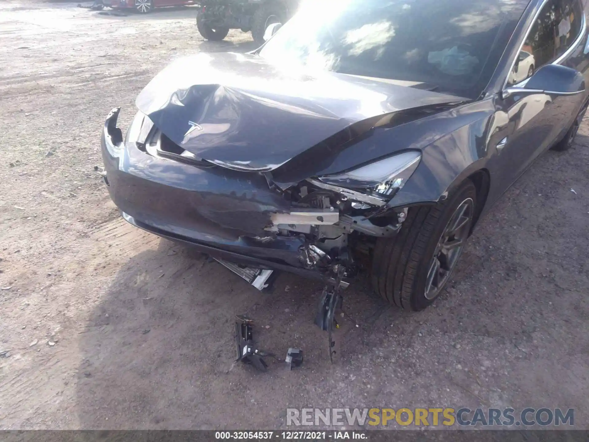 6 Photograph of a damaged car 5YJ3E1EBXLF774857 TESLA MODEL 3 2020