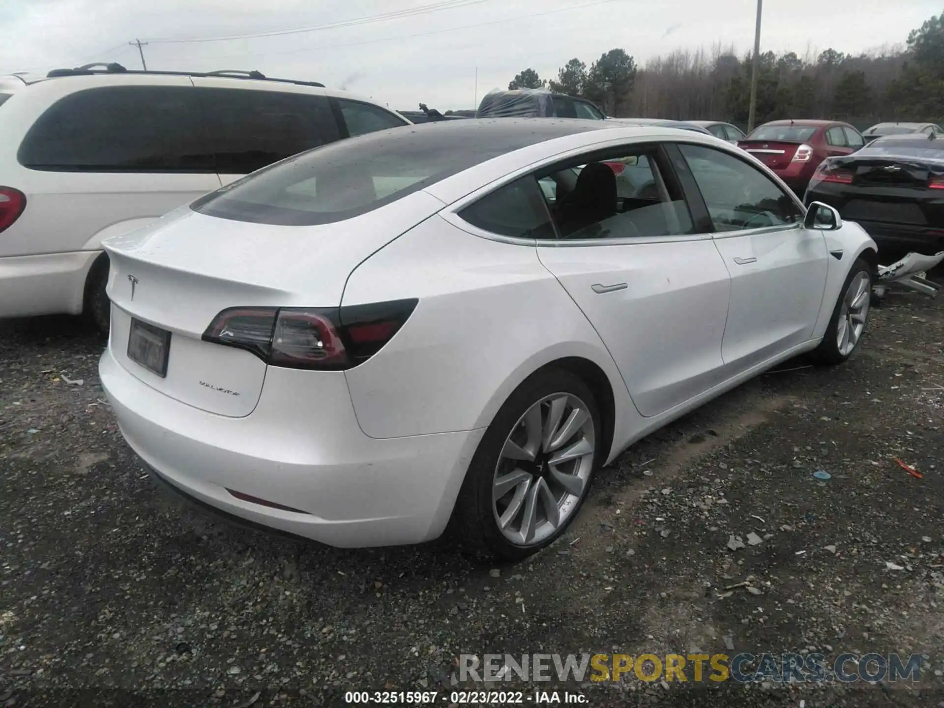 4 Photograph of a damaged car 5YJ3E1EBXLF783137 TESLA MODEL 3 2020